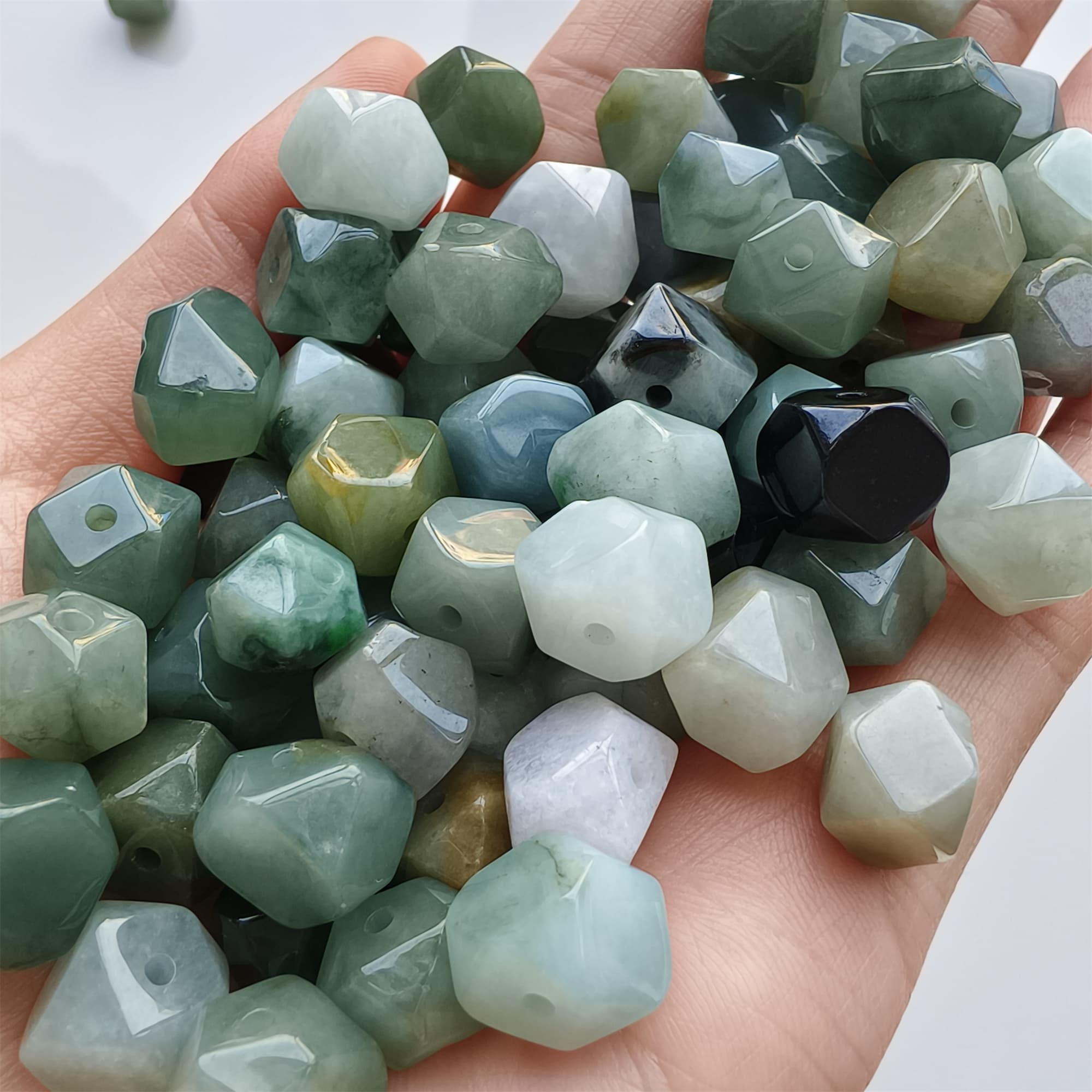 DDP 10pcs 9-9.5mm Natural Certificated Type A Green Yellow Burmese Jadeite Irregular Polygonal Beads