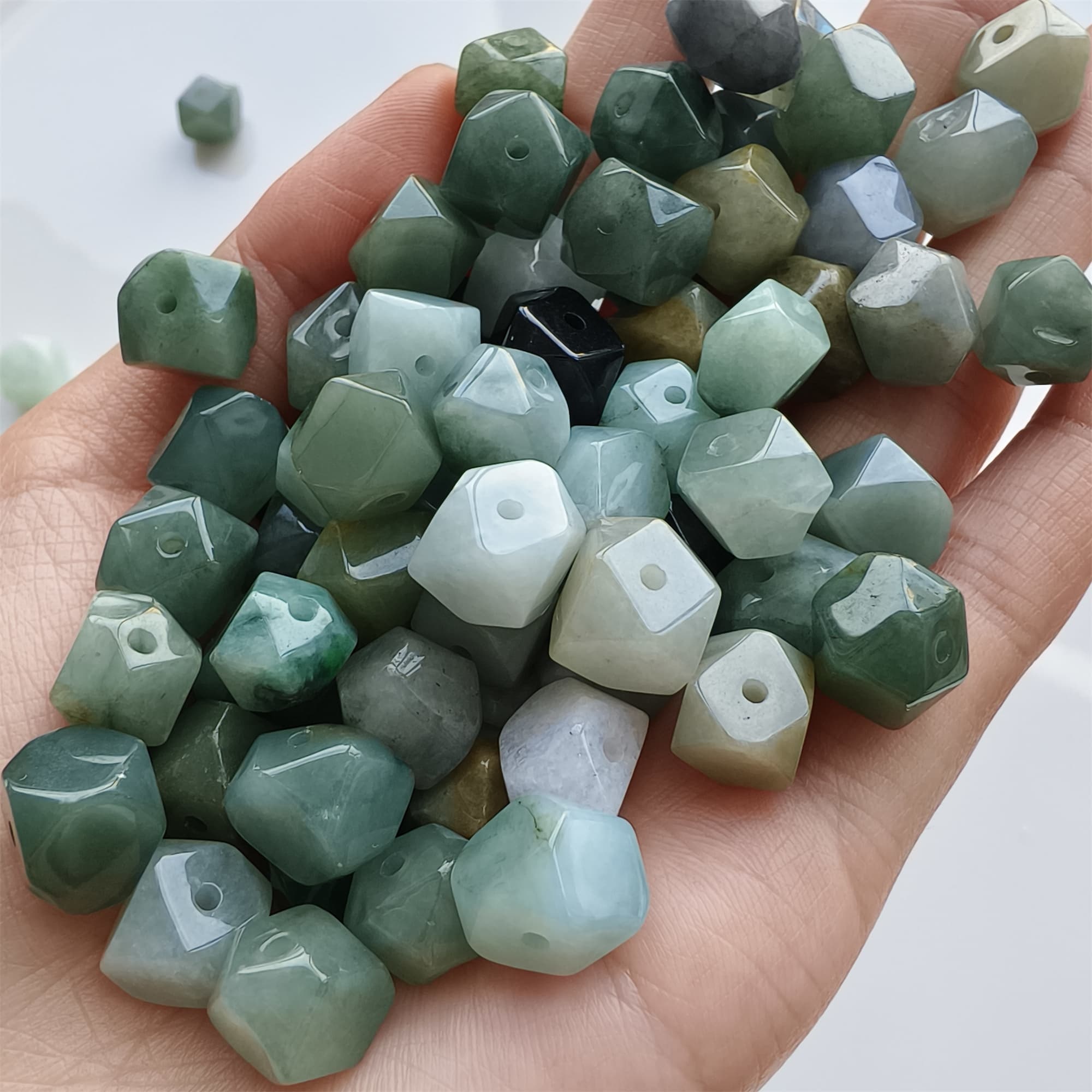 DDP 10pcs 9-9.5mm Natural Certificated Type A Green Yellow Burmese Jadeite Irregular Polygonal Beads