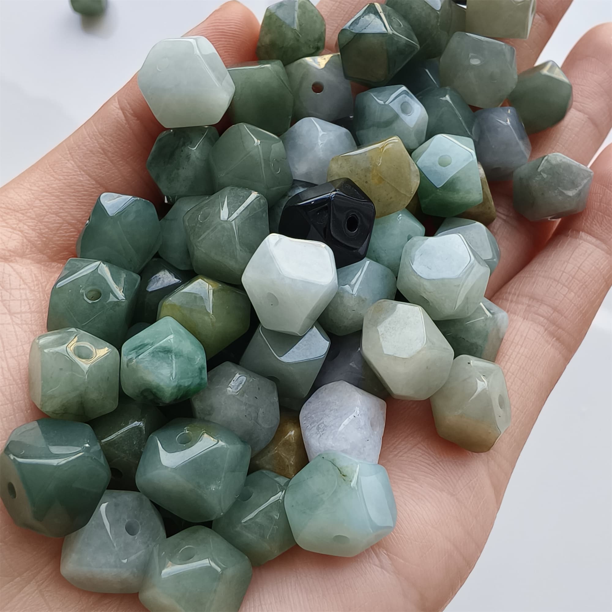DDP 10pcs 9-9.5mm Natural Certificated Type A Green Yellow Burmese Jadeite Irregular Polygonal Beads