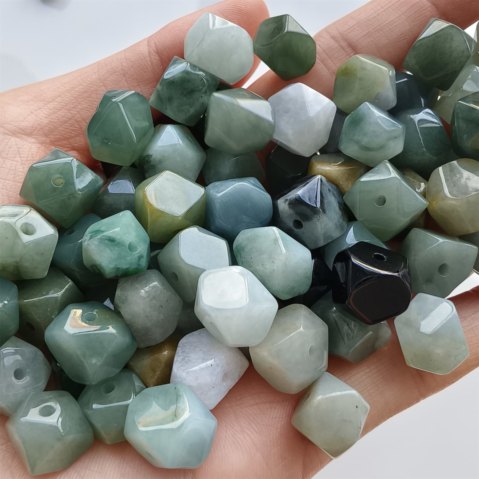 DDP 10pcs 9-9.5mm Natural Certificated Type A Green Yellow Burmese Jadeite Irregular Polygonal Beads