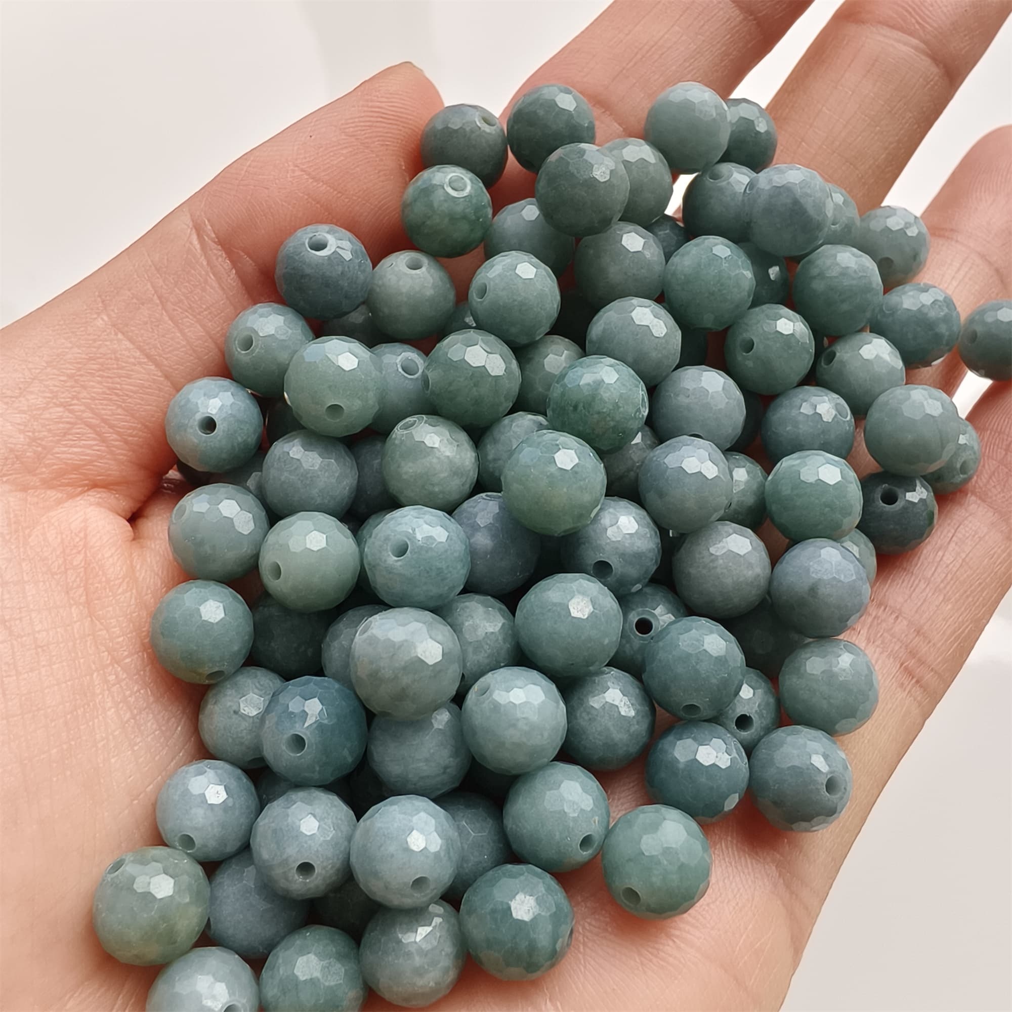 DDP 25pcs 7-7.5mm Natural Certificated Type A Blue Guatemalan Jadeite Round Diamond Cut Beads