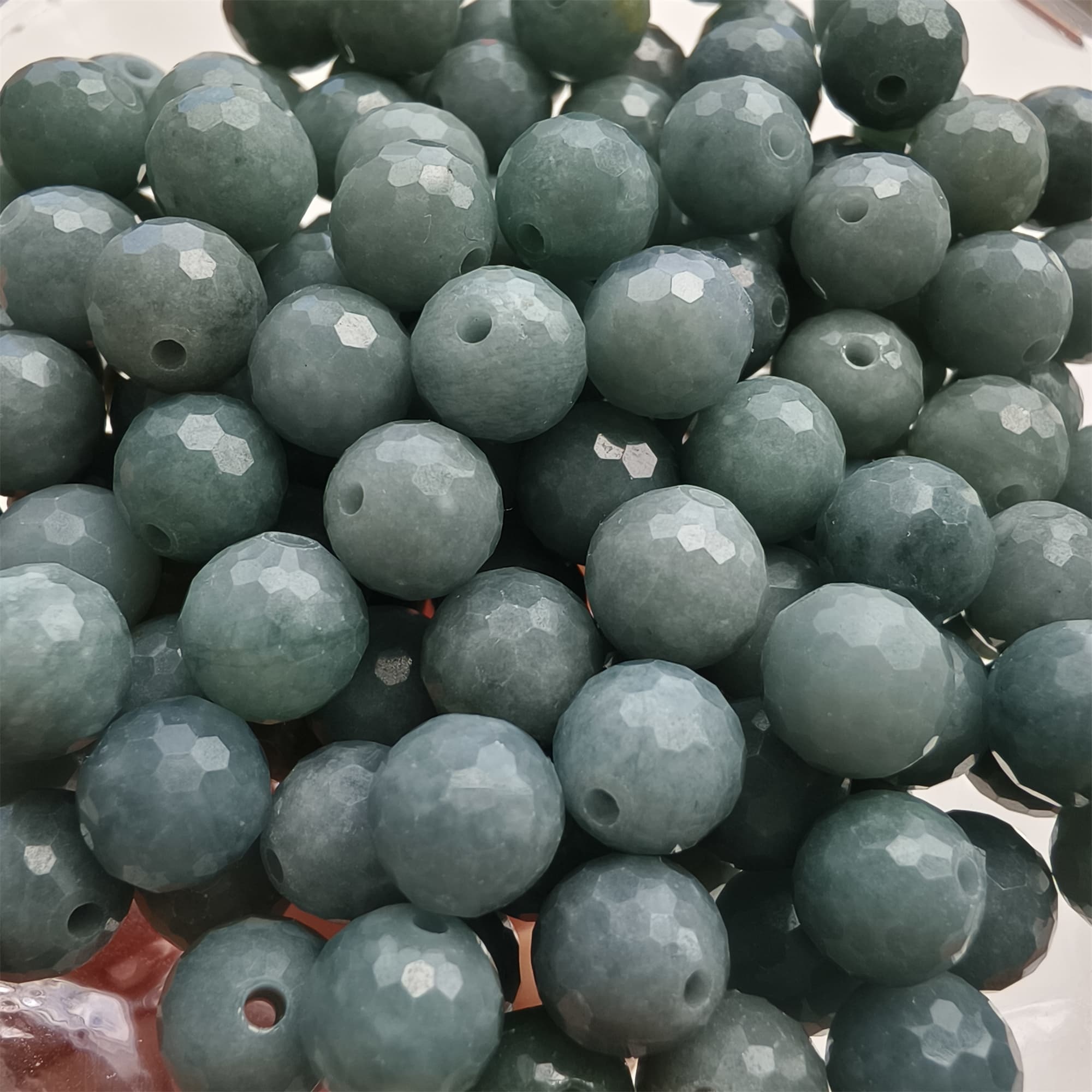 DDP 25pcs 7-7.5mm Natural Certificated Type A Blue Guatemalan Jadeite Round Diamond Cut Beads