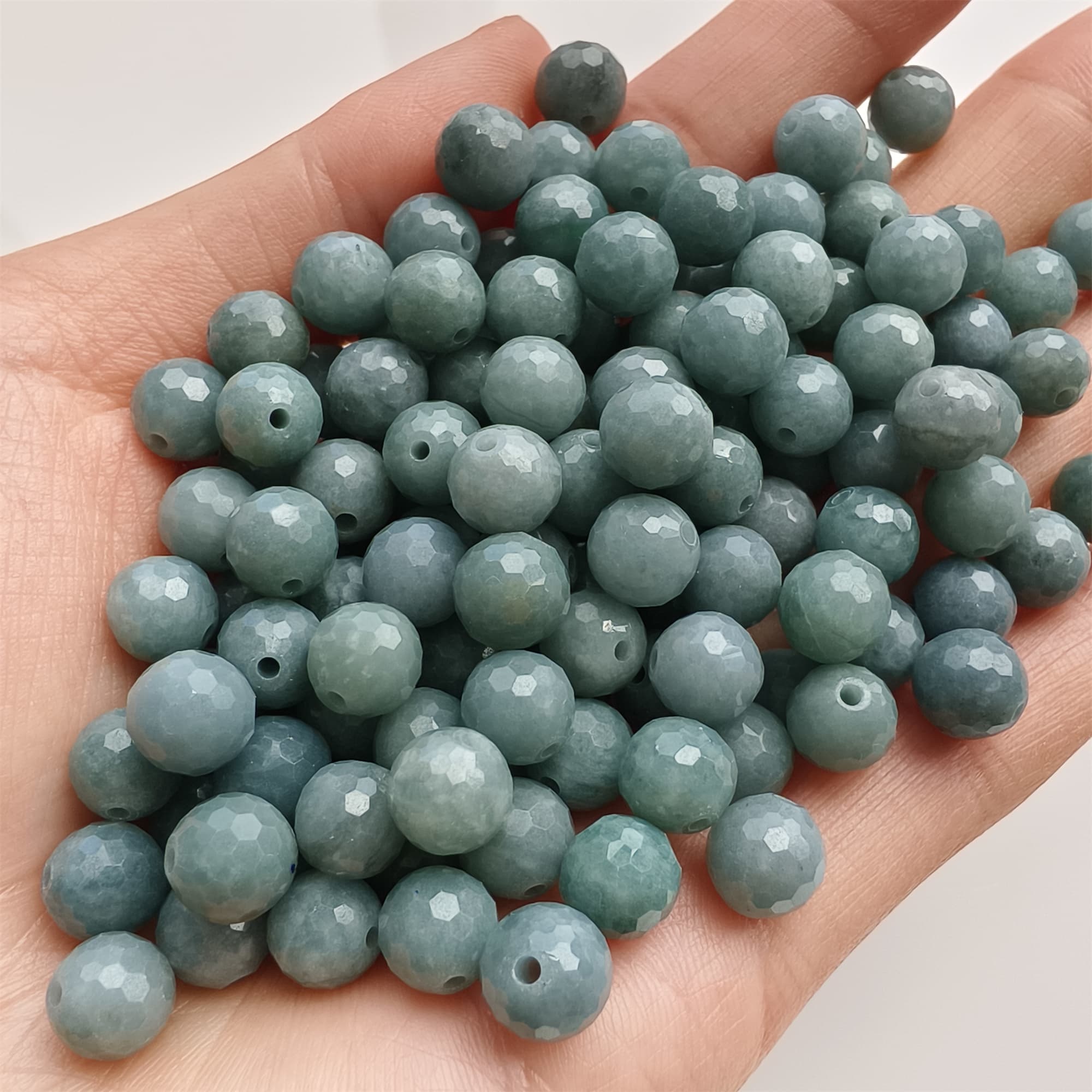 DDP 25pcs 7-7.5mm Natural Certificated Type A Blue Guatemalan Jadeite Round Diamond Cut Beads