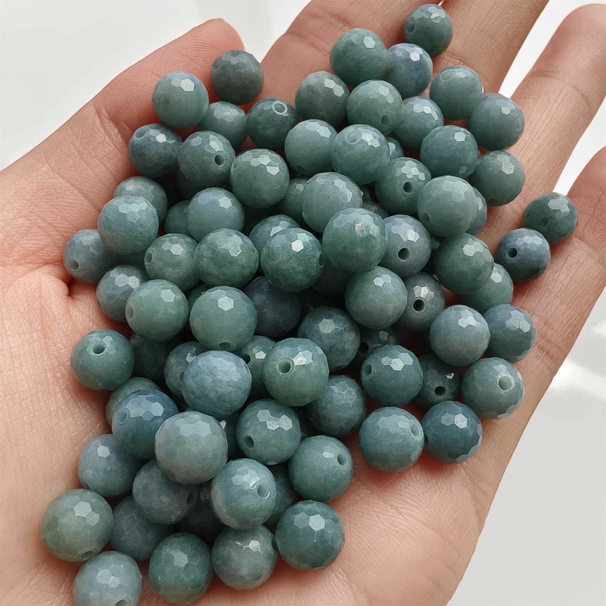DDP 25pcs 7-7.5mm Natural Certificated Type A Blue Guatemalan Jadeite Round Diamond Cut Beads