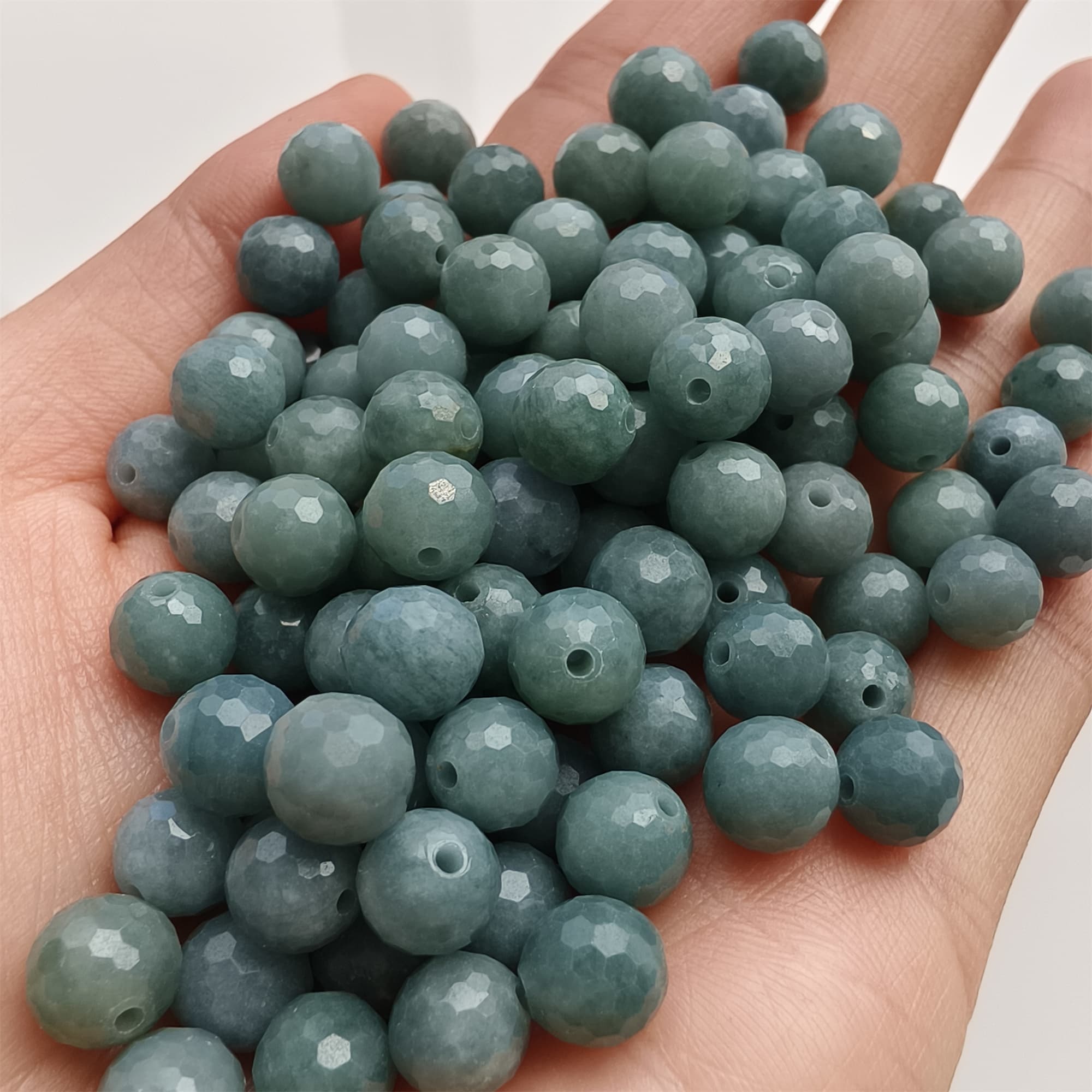 DDP 25pcs 7-7.5mm Natural Certificated Type A Blue Guatemalan Jadeite Round Diamond Cut Beads
