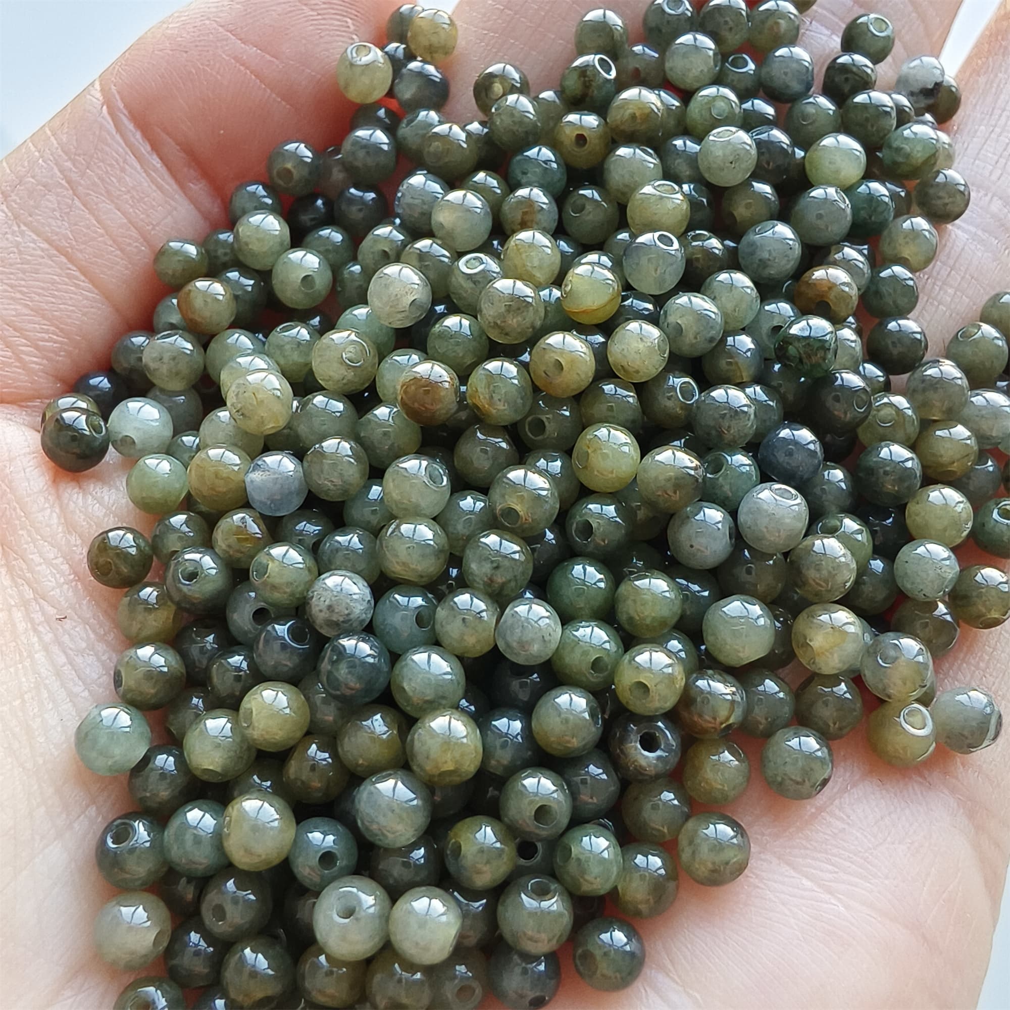 DDP 100pcs 4mm Natural Type A Untreated Yellow Black Chicken Species Burmese Jadeite Round Beads