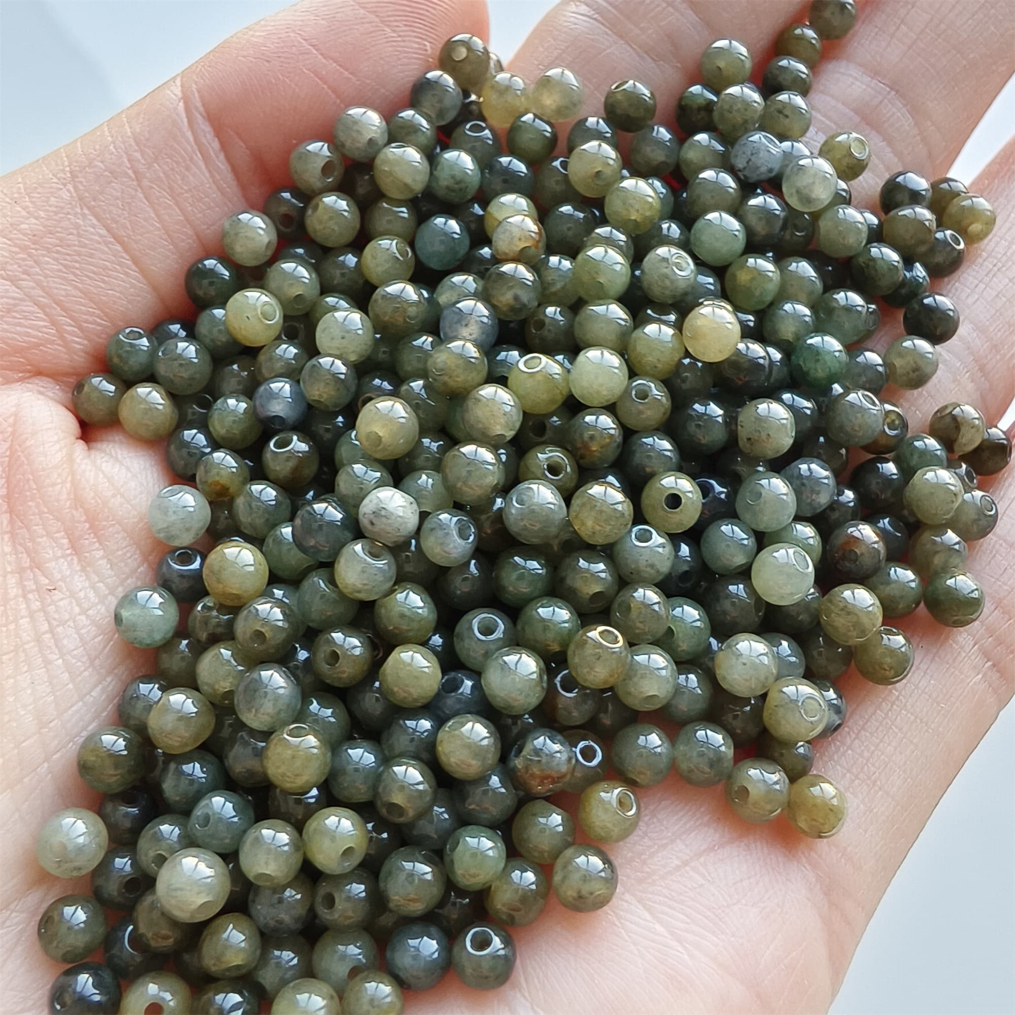 DDP 100pcs 4mm Natural Type A Untreated Yellow Black Chicken Species Burmese Jadeite Round Beads