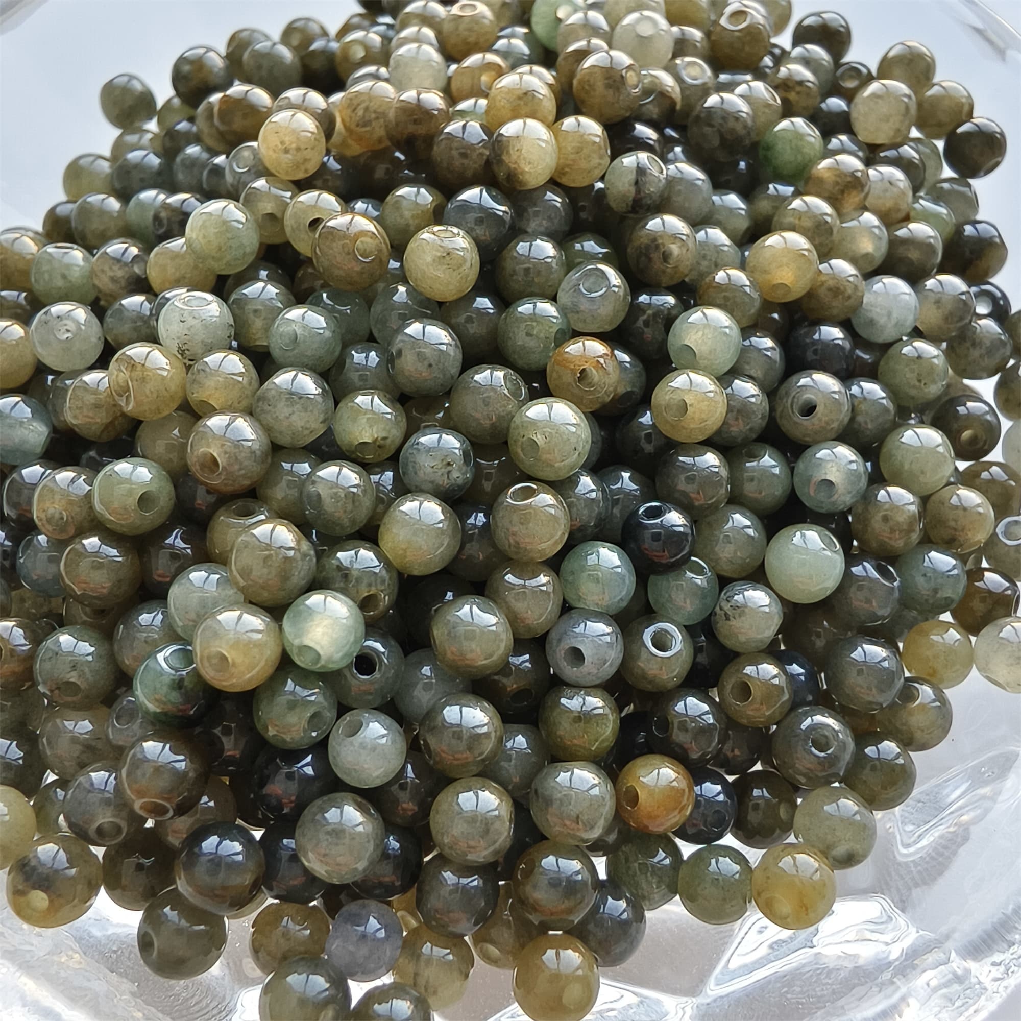 DDP 100pcs 4mm Natural Type A Untreated Yellow Black Chicken Species Burmese Jadeite Round Beads