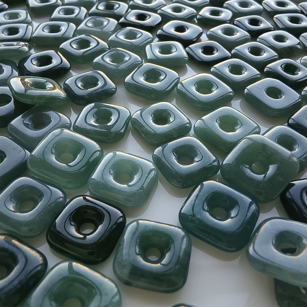 DDP 5pcs 13-15mm Natural Certificated Type A Blue Watery Guatemalan Jadeite Square Beads