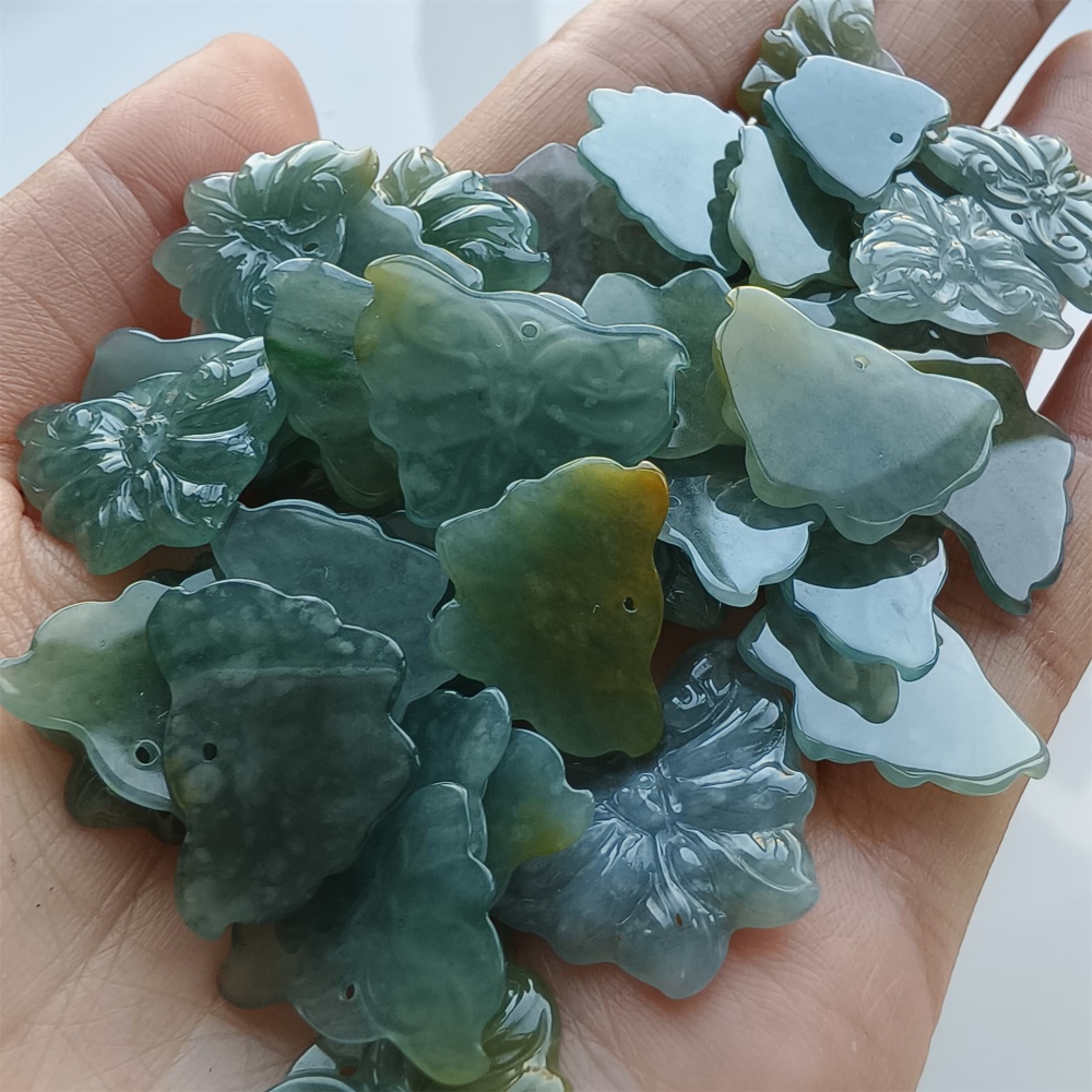 DDP 5pcs 16.5-26mm Natural Certificated Icy Blue Yellow Guatemalan Jadeite Butterfly Beads