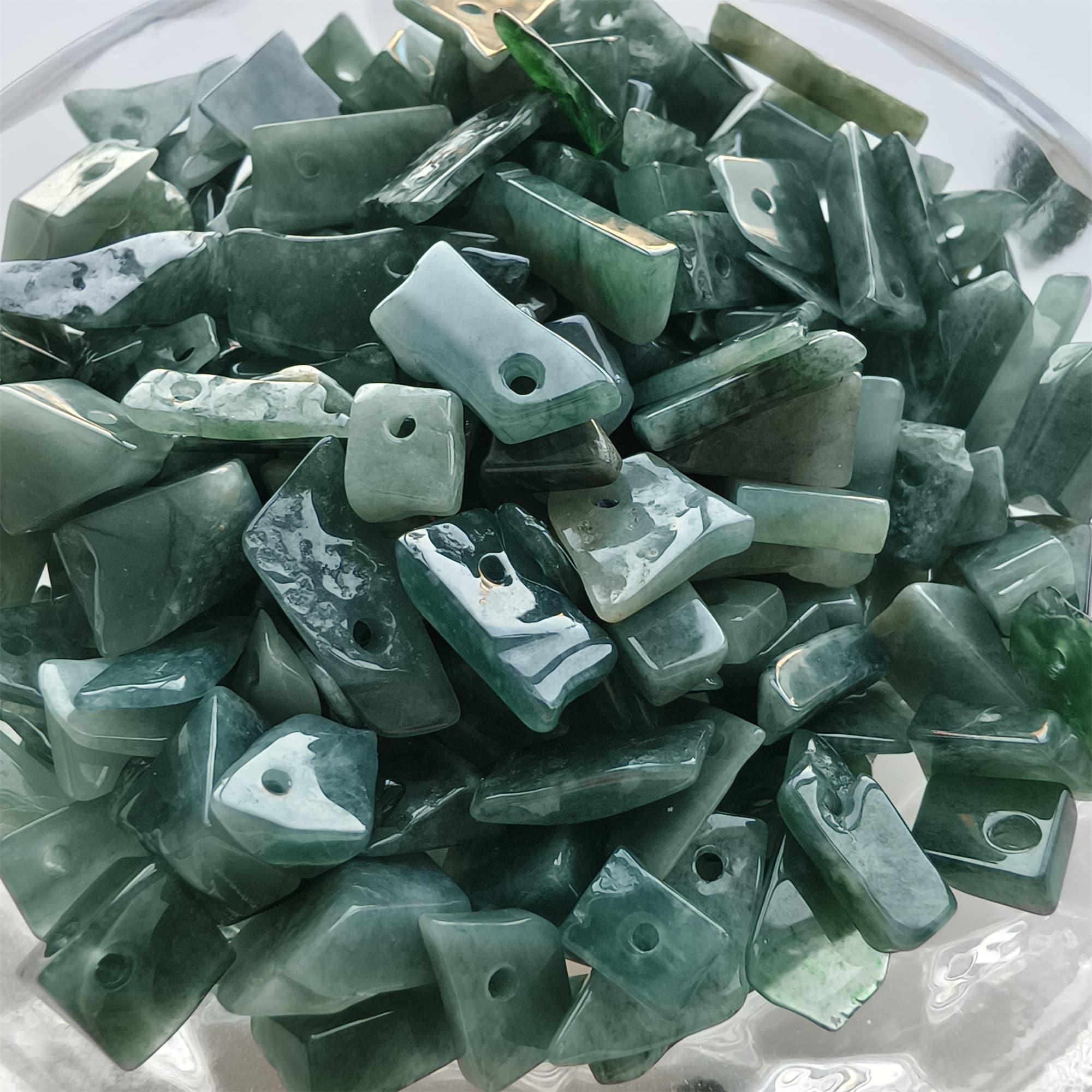 DDP 50pcs 5-13mm Natural Certificated Type A Blue Guatemalan Jadeite Irregular Beads