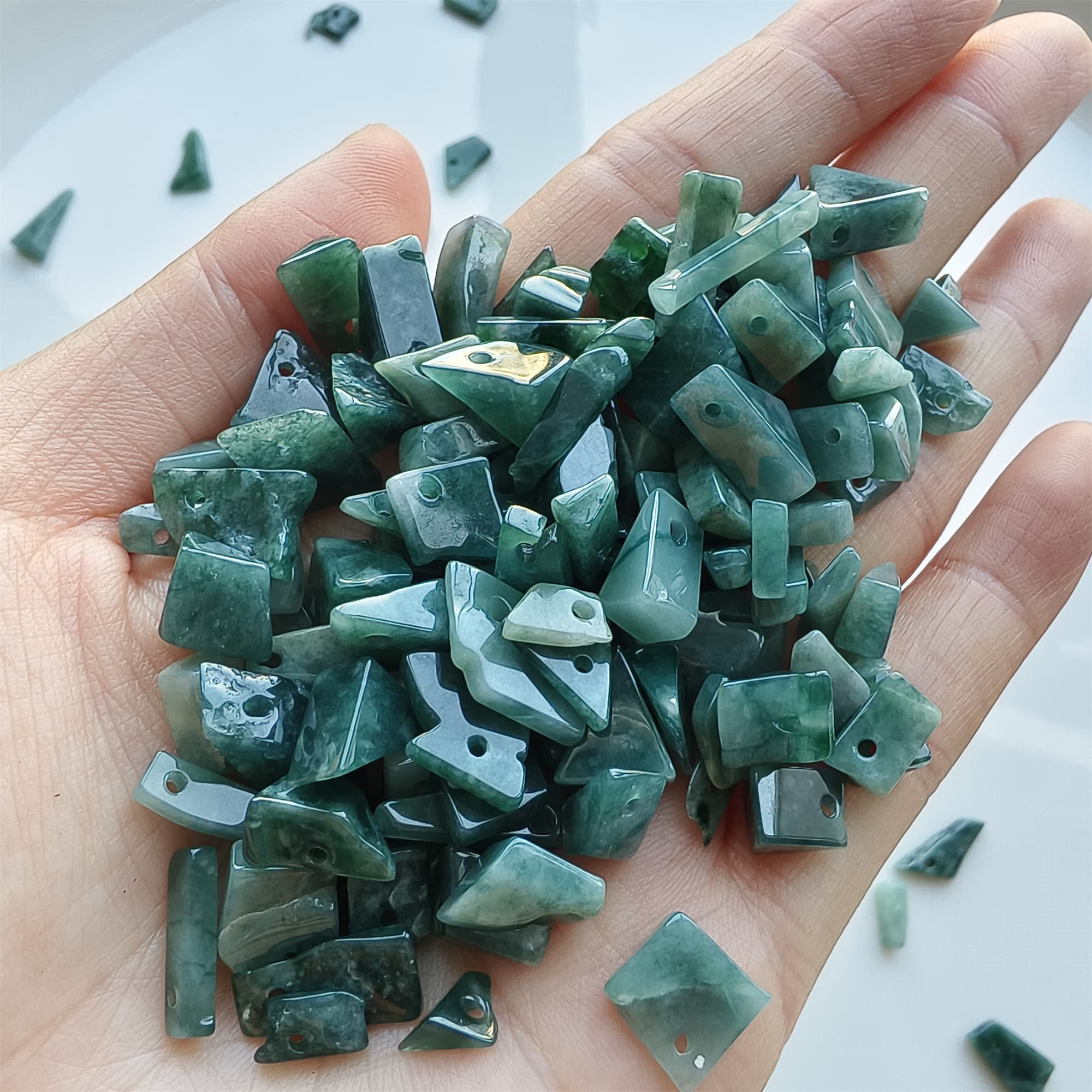 DDP 50pcs 5-13mm Natural Certificated Type A Blue Guatemalan Jadeite Irregular Beads