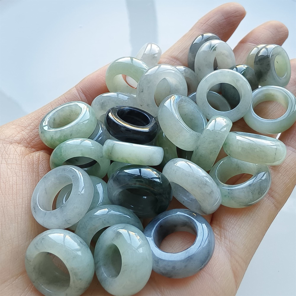 DDP 5pcs 16-17mm Natural Type A Untreated Black Chicken Species Green White Burmese Jadeite Donut And Ring Beads