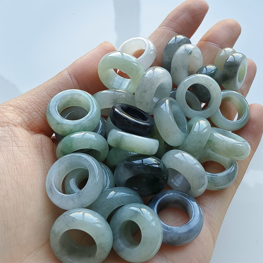 DDP 5pcs 16-17mm Natural Type A Untreated Black Chicken Species Green White Burmese Jadeite Donut And Ring Beads