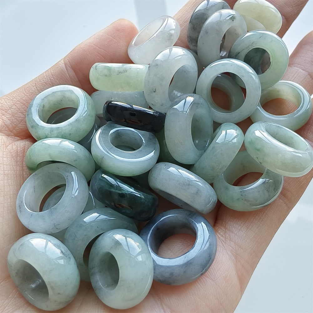 DDP 5pcs 16-17mm Natural Type A Untreated Black Chicken Species Green White Burmese Jadeite Donut And Ring Beads