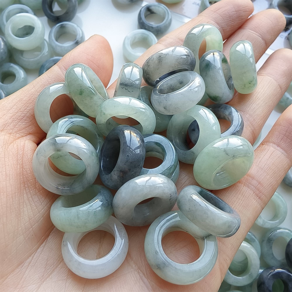 DDP 5pcs 16-17mm Natural Type A Untreated Black Chicken Species Green White Burmese Jadeite Donut And Ring Beads