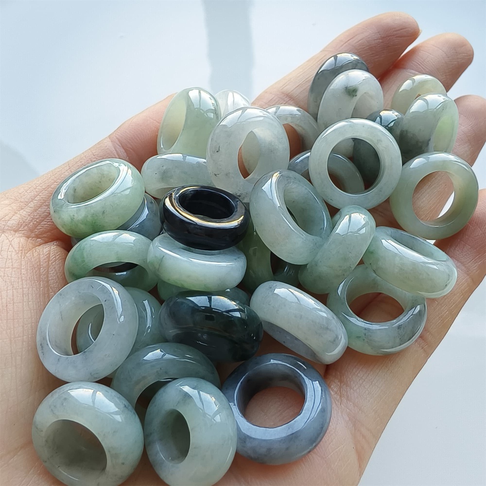DDP 5pcs 16-17mm Natural Type A Untreated Black Chicken Species Green White Burmese Jadeite Donut And Ring Beads