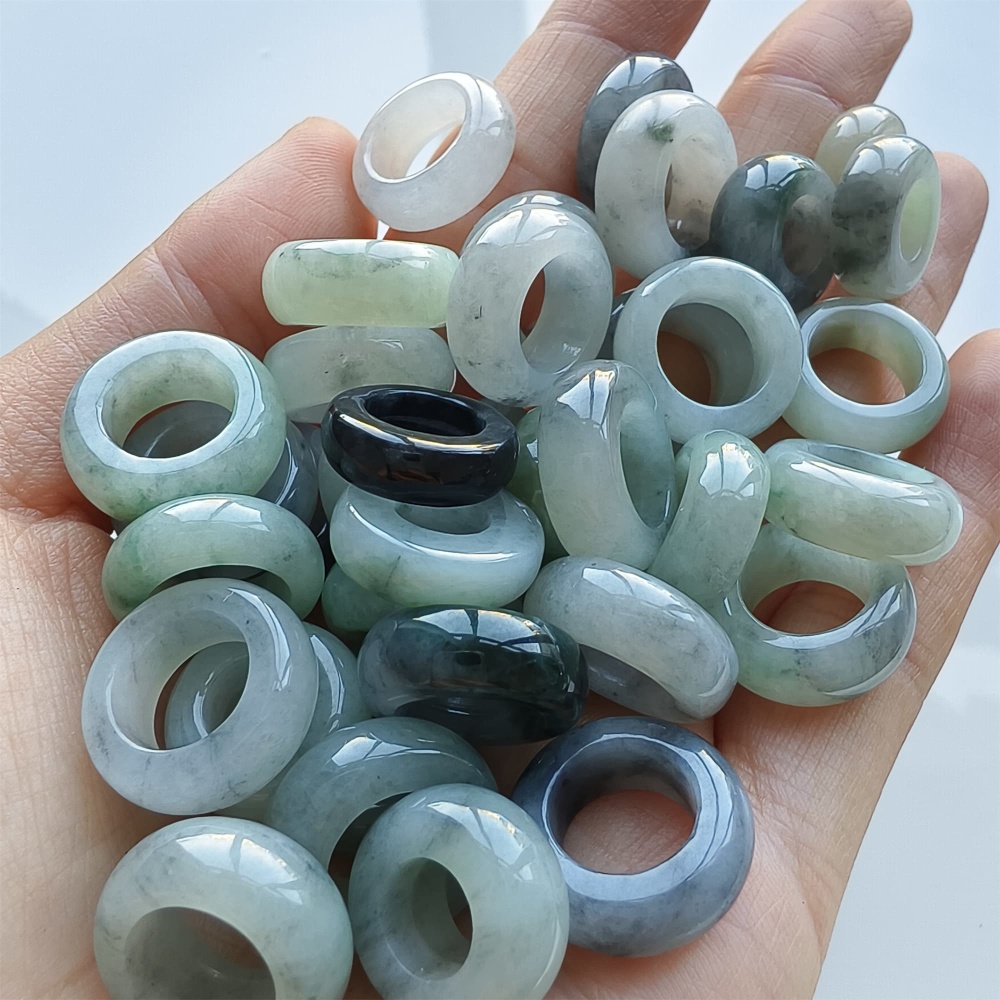 DDP 5pcs 16-17mm Natural Type A Untreated Black Chicken Species Green White Burmese Jadeite Donut And Ring Beads