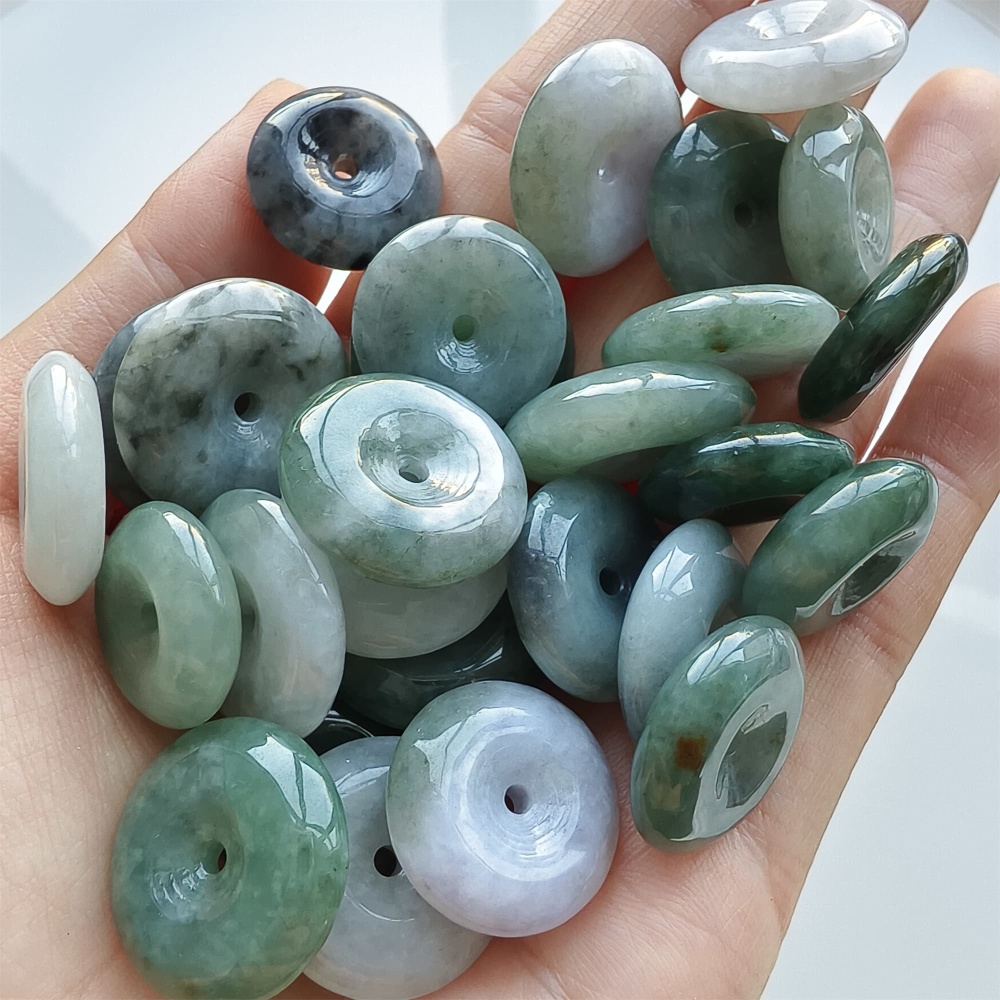 DDP 5pcs 17-22mm Natural Certificated Type A Green White Burmese Jadeite Safety Buckle Beads