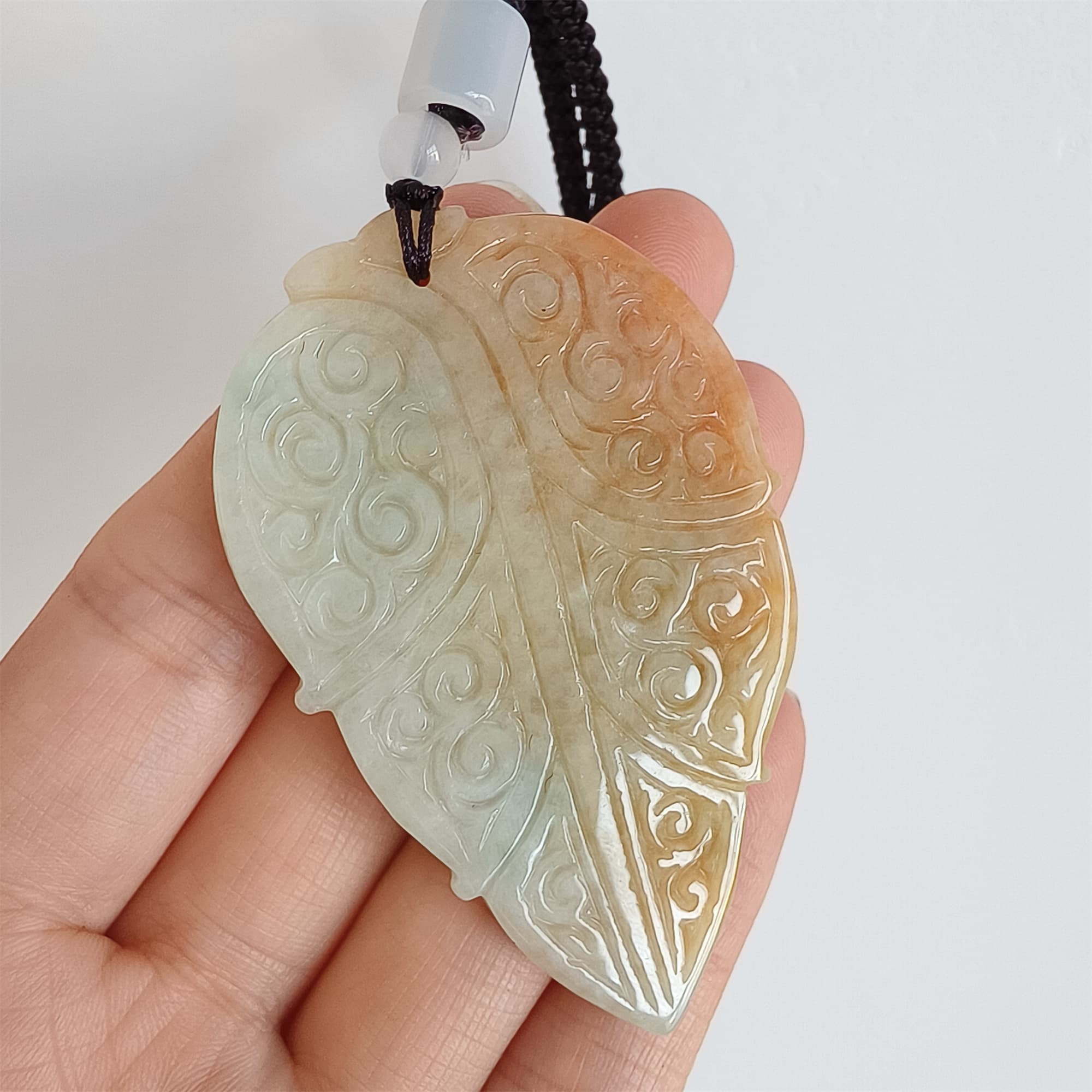 DDP 60mm Natural Certificated Yellow Green Burmese Jadeite Leaf Pendant