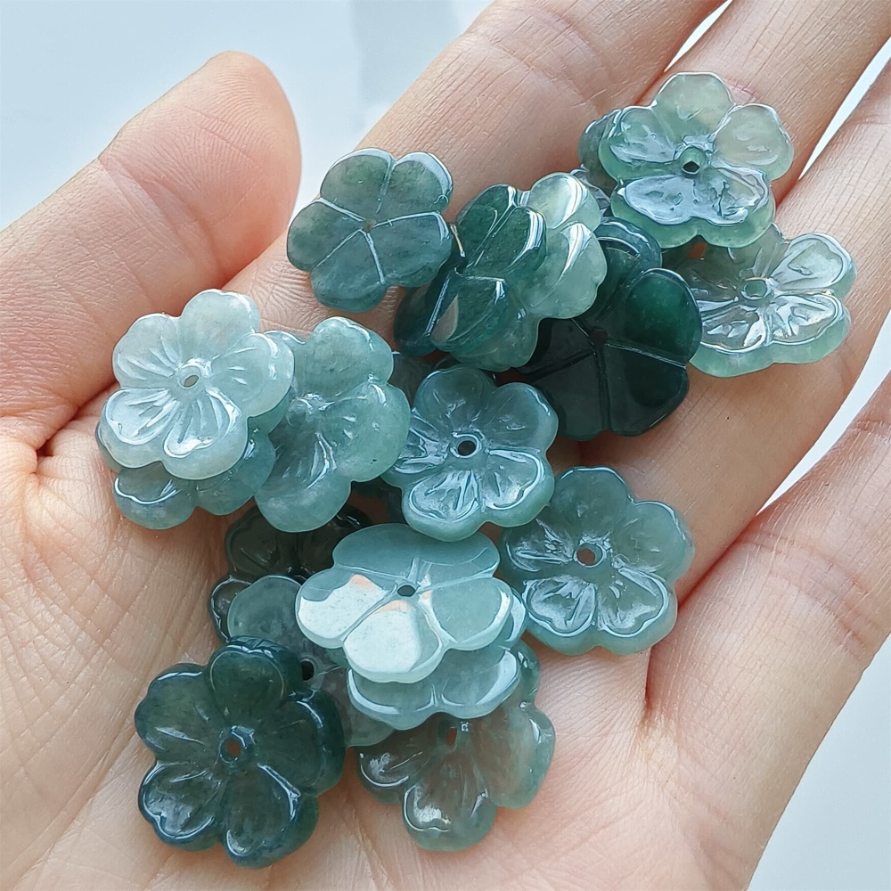 DDP 5pcs 14-17mm Natural Certificated Type A Blue Watery Guatemalan Jadeite Plum Blossom Beads