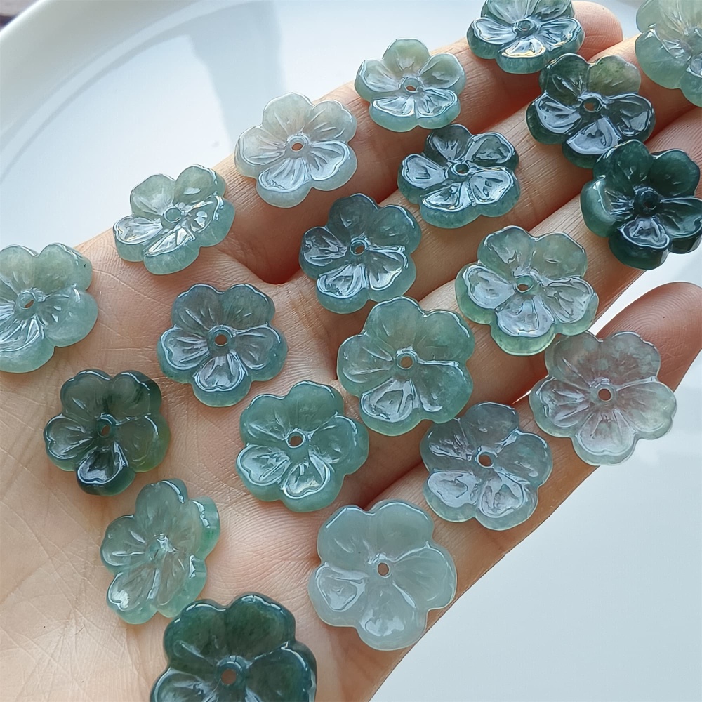 DDP 5pcs 14-17mm Natural Certificated Type A Blue Watery Guatemalan Jadeite Plum Blossom Beads