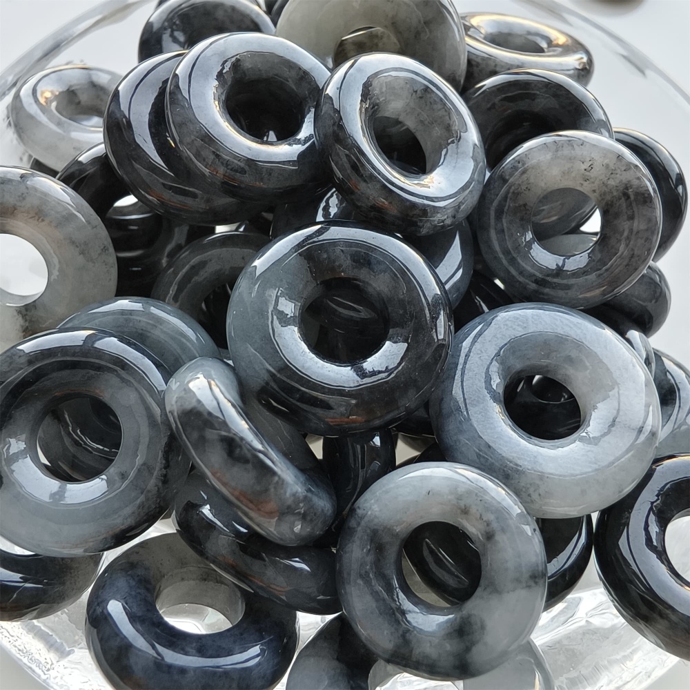 DDP 5pcs 13-17mm Natural Type A Untreated Black Chicken Species Burmese Jadeite Donut And Ring Beads