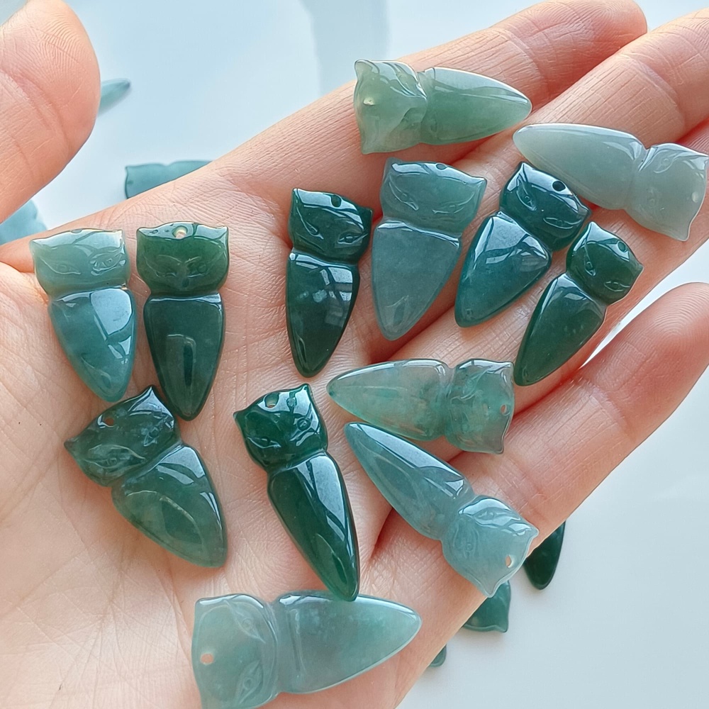 DDP 5pcs 18.5-29mm Natural Certificated Type A Green Blue Guatemalan Jadeite Fox Beads