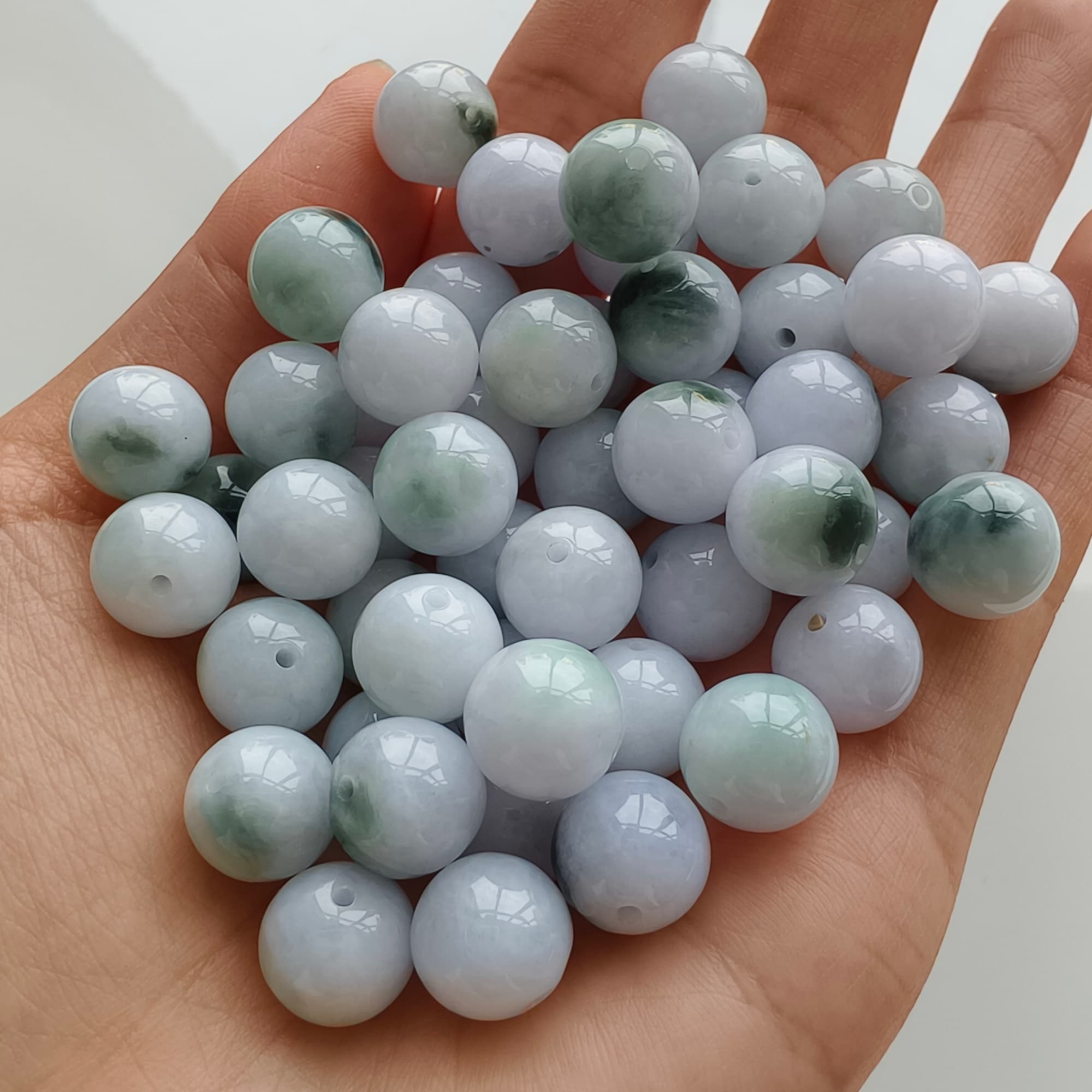 DDP 20pcs 10.5mm Natural Certificated Type A Green White Moss In Snow Burmese Jadeite Round Beads