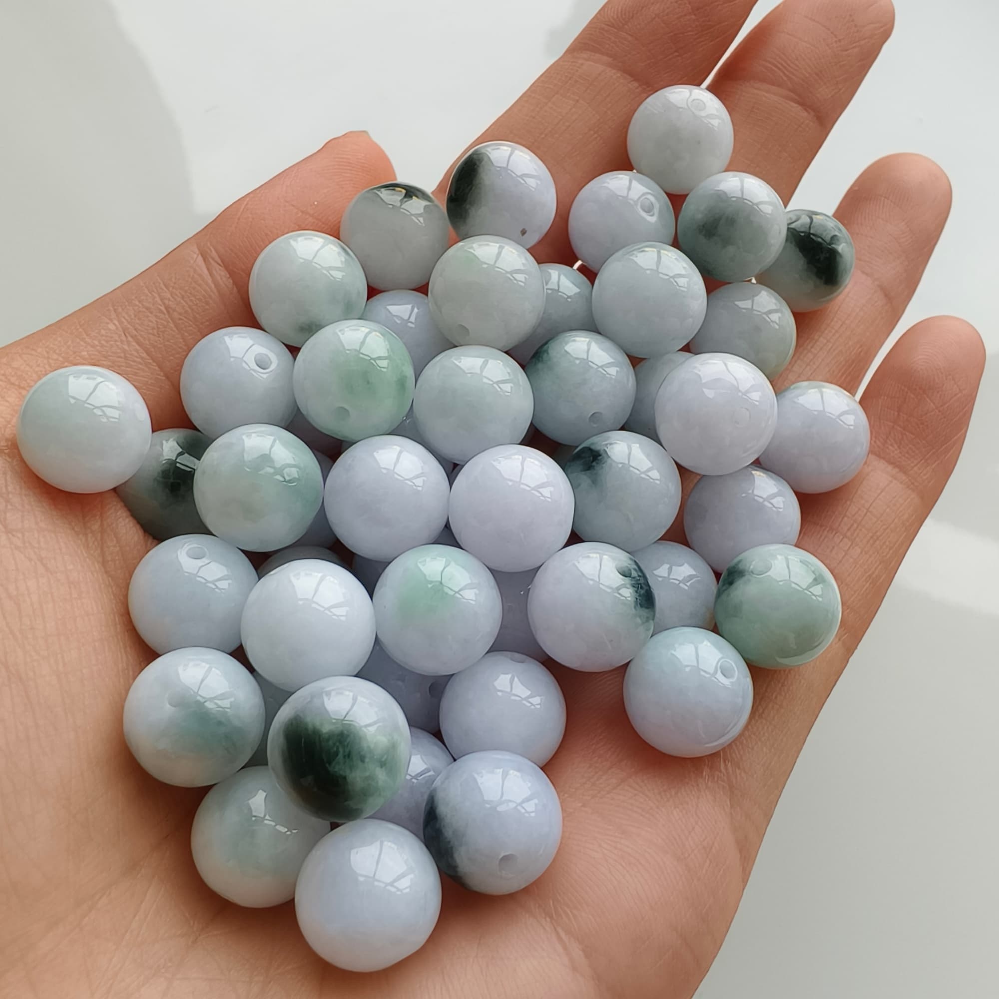 DDP 20pcs 10.5mm Natural Certificated Type A Green White Moss In Snow Burmese Jadeite Round Beads