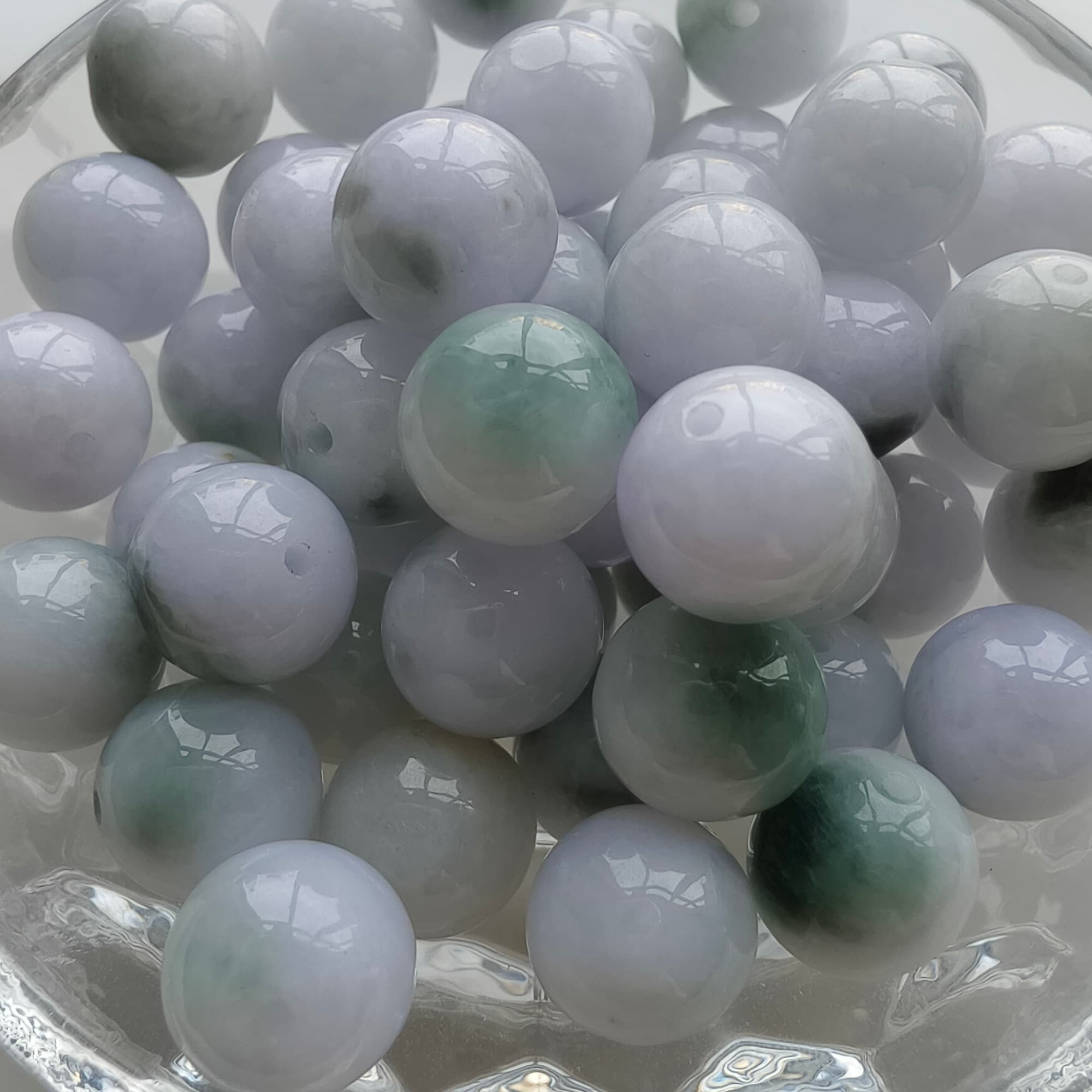 DDP 20pcs 10.5mm Natural Certificated Type A Green White Moss In Snow Burmese Jadeite Round Beads