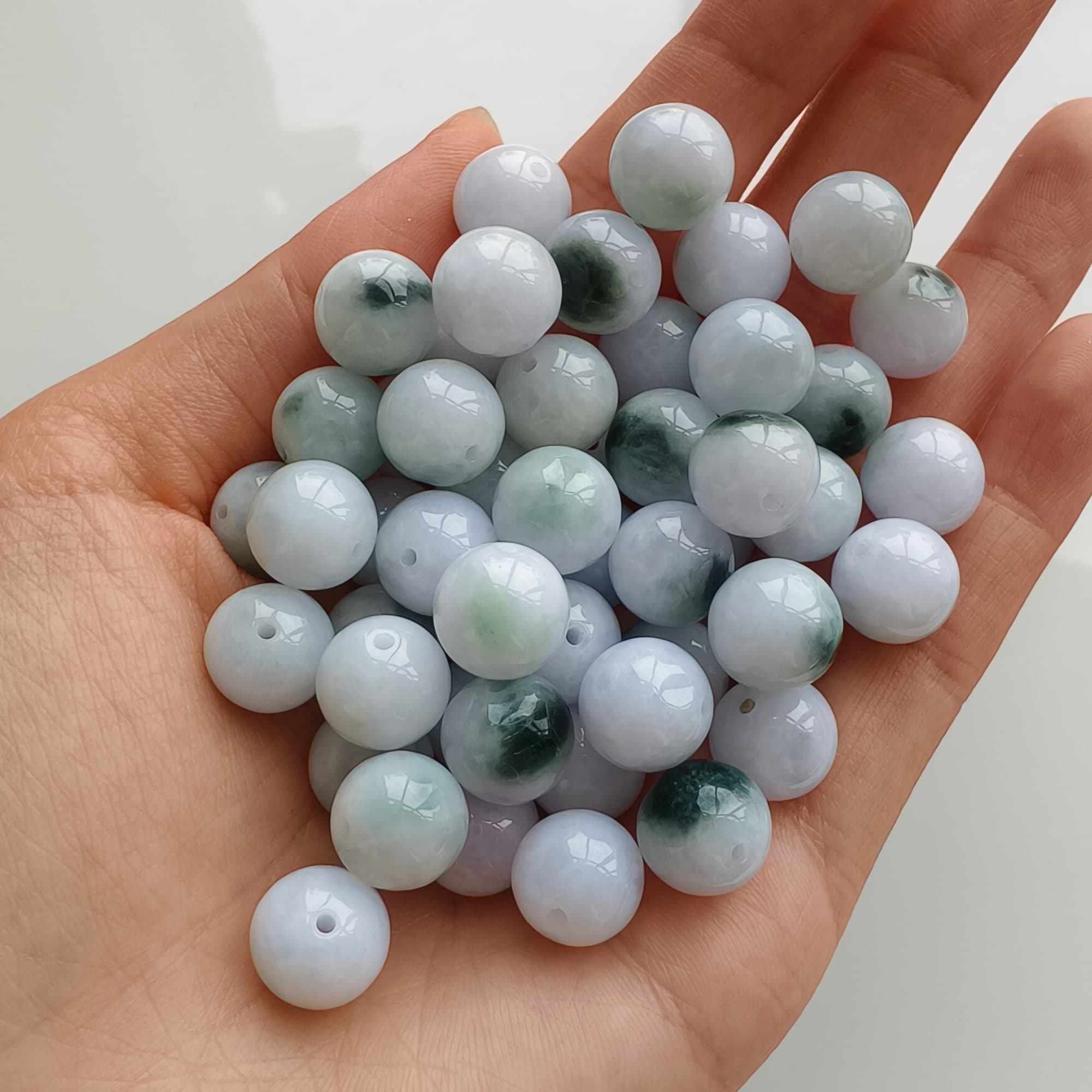 DDP 20pcs 10.5mm Natural Certificated Type A Green White Moss In Snow Burmese Jadeite Round Beads