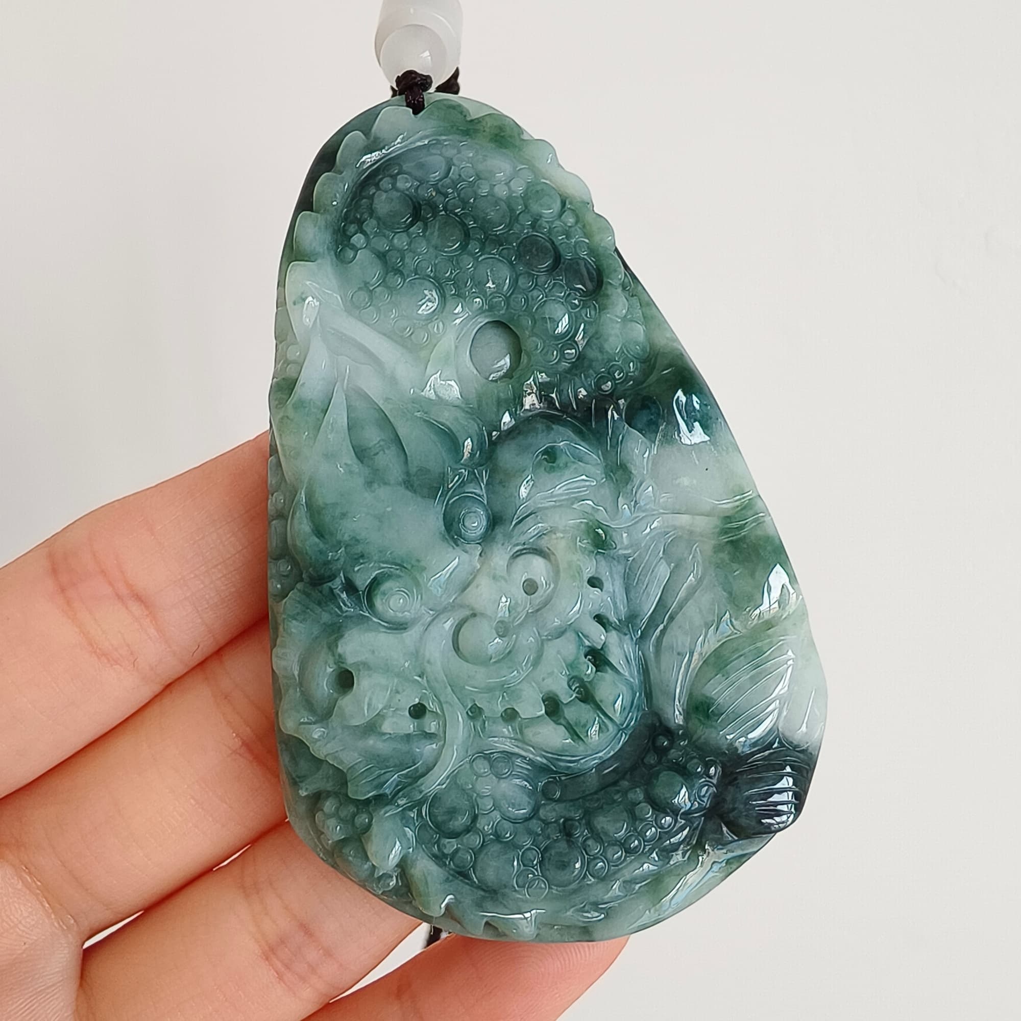DDP 74.5mm Natural Type A Untreated Green White Burmese Jadeite Teardrop Pendant With Dragon Carved