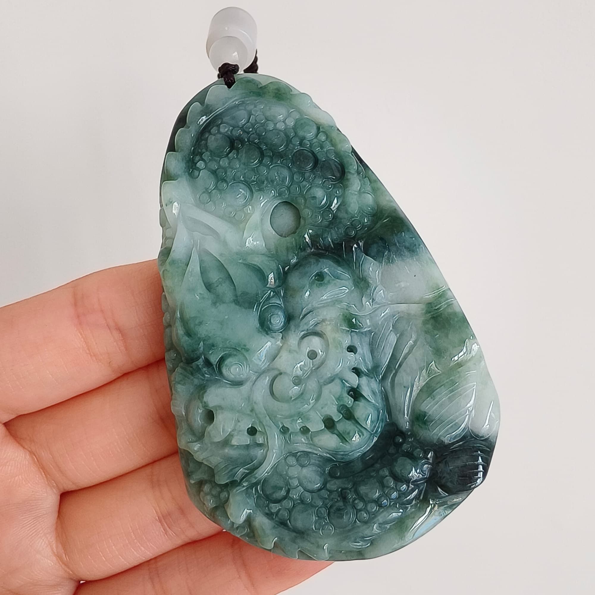 DDP 74.5mm Natural Type A Untreated Green White Burmese Jadeite Teardrop Pendant With Dragon Carved