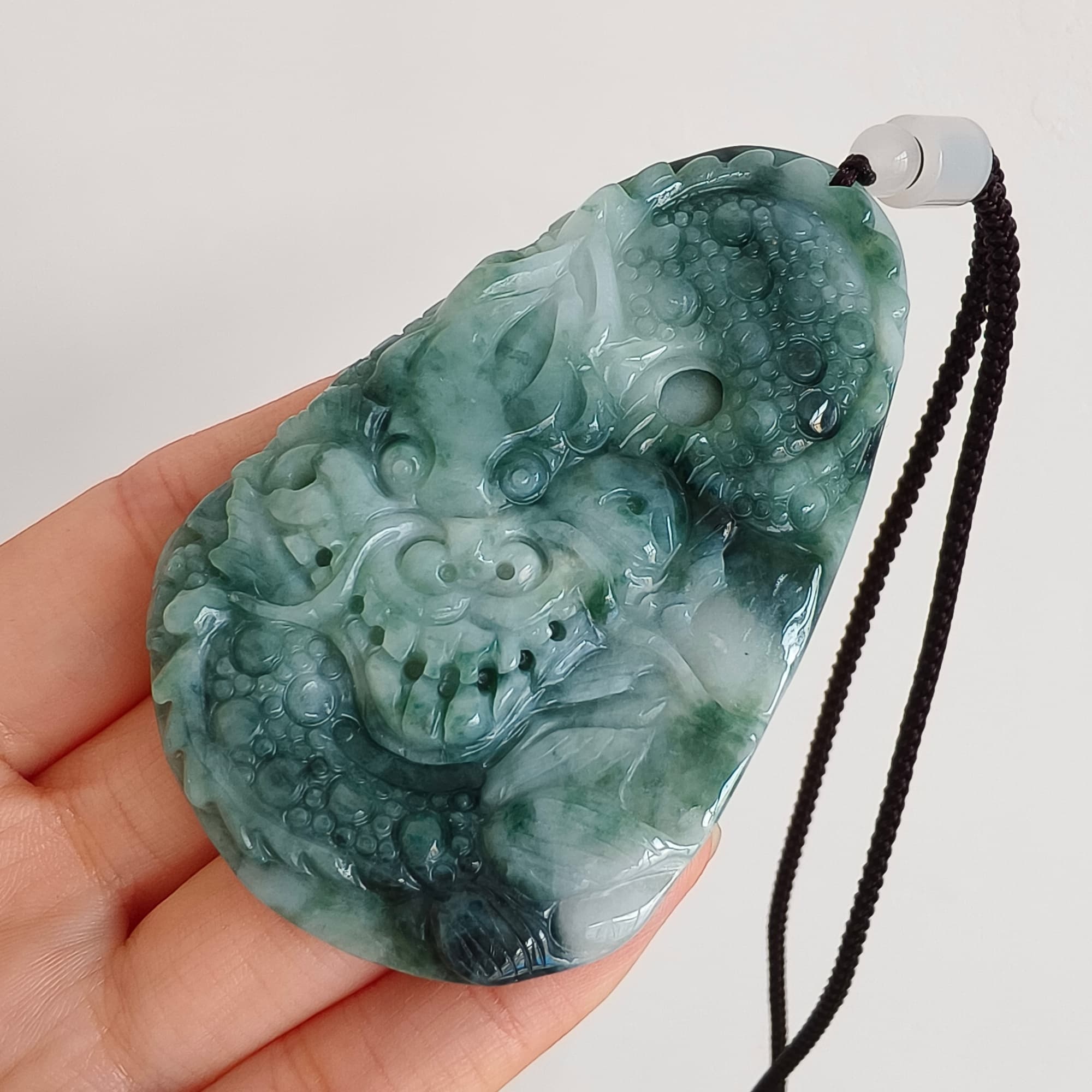 DDP 74.5mm Natural Type A Untreated Green White Burmese Jadeite Teardrop Pendant With Dragon Carved