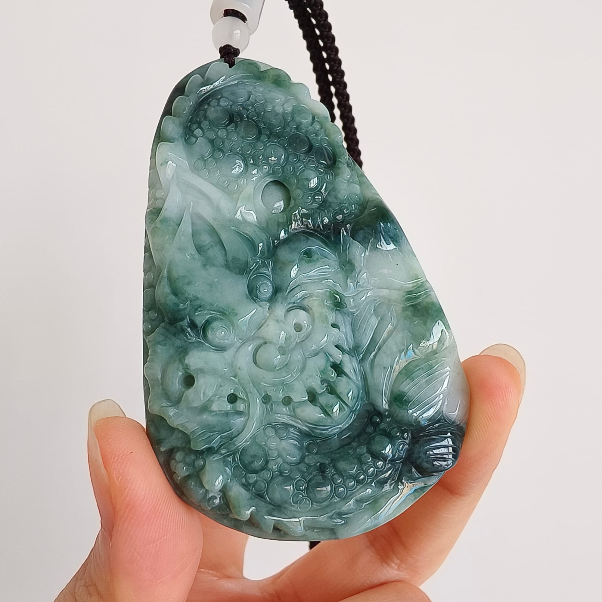 DDP 74.5mm Natural Type A Untreated Green White Burmese Jadeite Teardrop Pendant With Dragon Carved