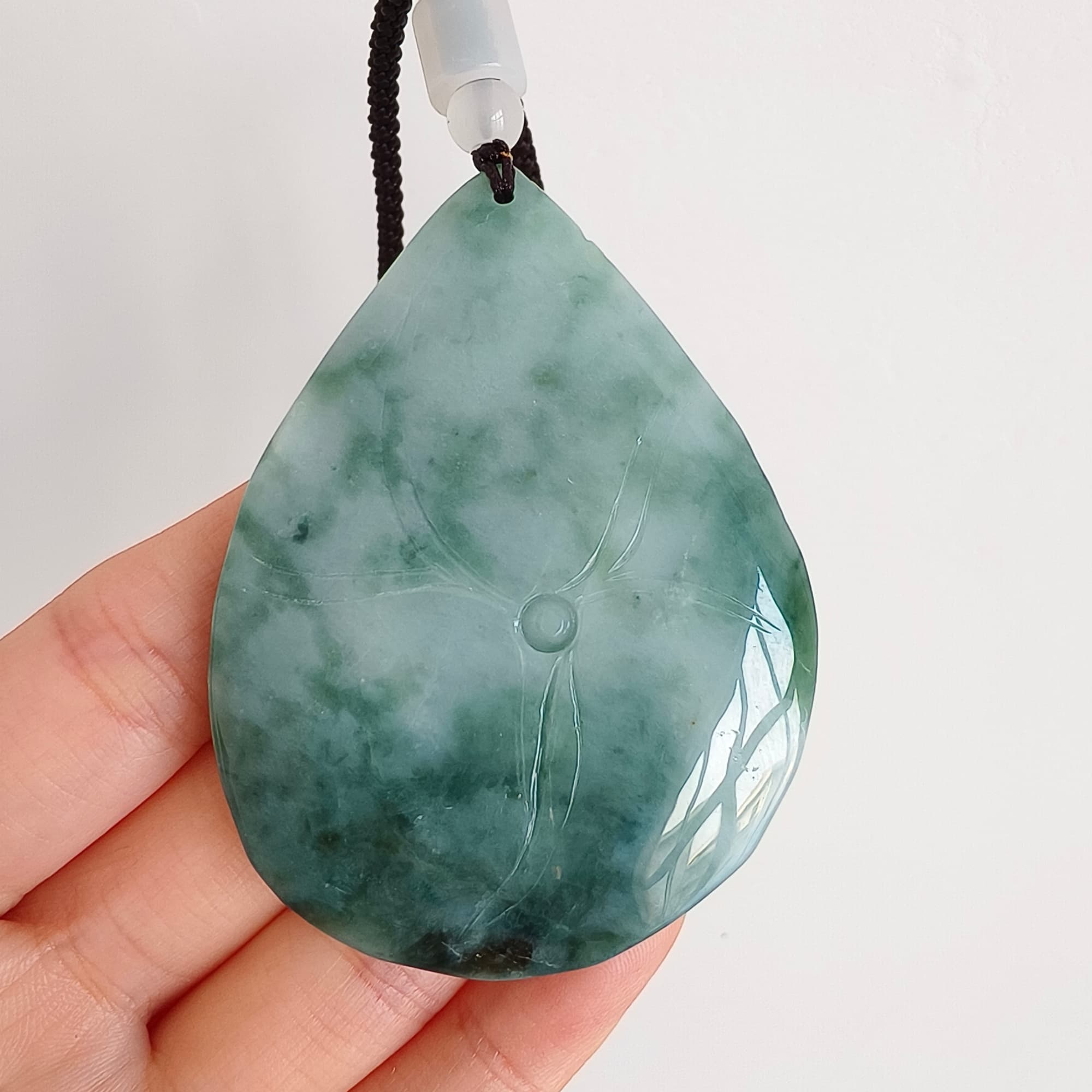 DDP 63mm Natural Type A Untreated Green White Burmese Jadeite Teardrop Pendant With Dragon Carved