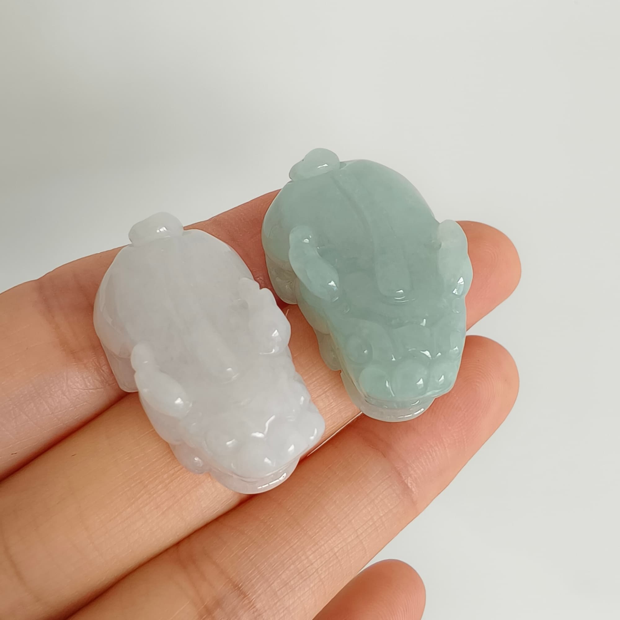 DDP 26mm Natural Type A Untreated Icy Green White Burmese Jadeite Pixiu Beads