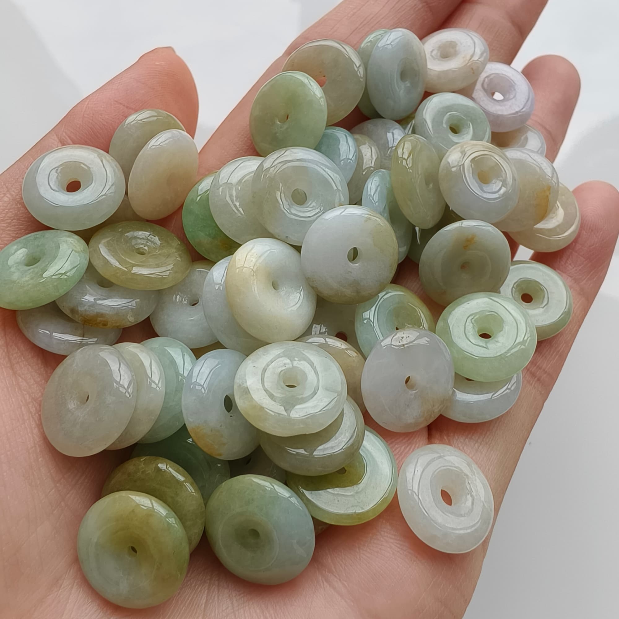 DDP 10pcs 12.5-13mm Natural Certificated Icy Multi Color Burmese Jadeite Safety Buckle Beads