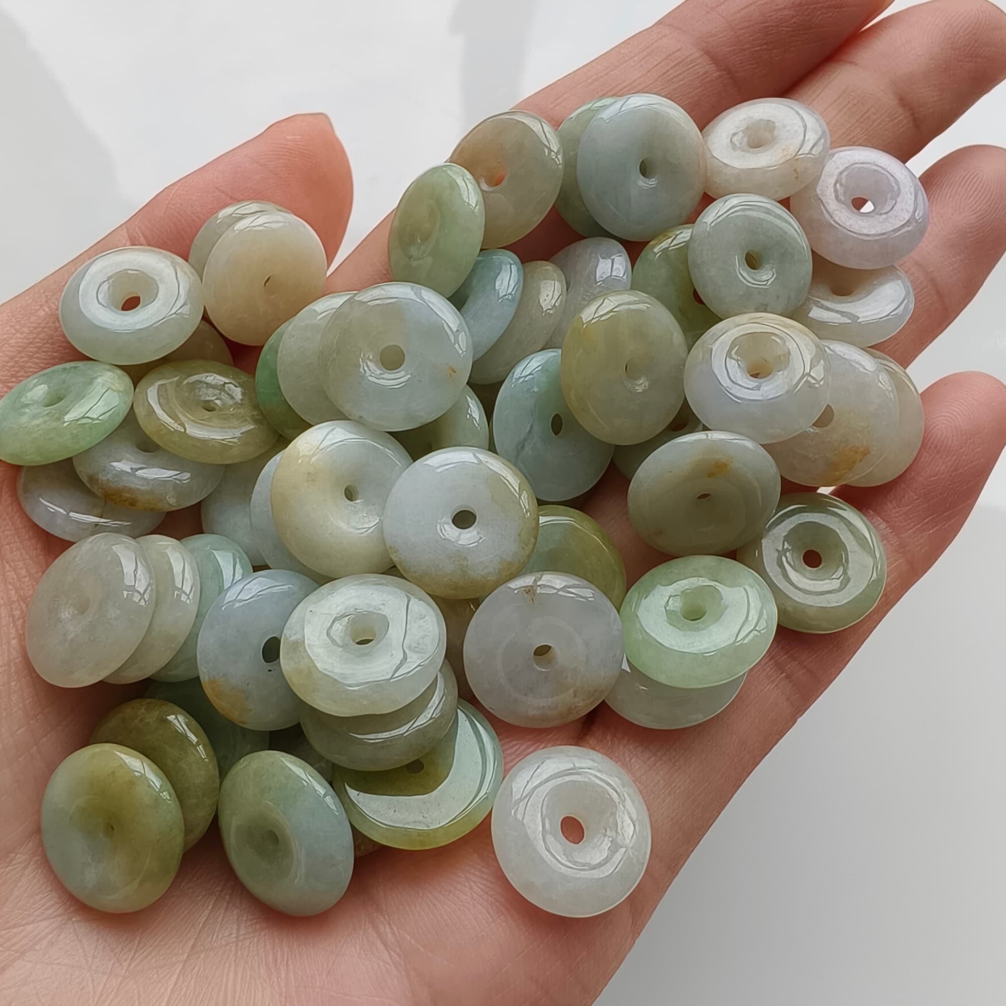 DDP 10pcs 12.5-13mm Natural Certificated Icy Multi Color Burmese Jadeite Safety Buckle Beads
