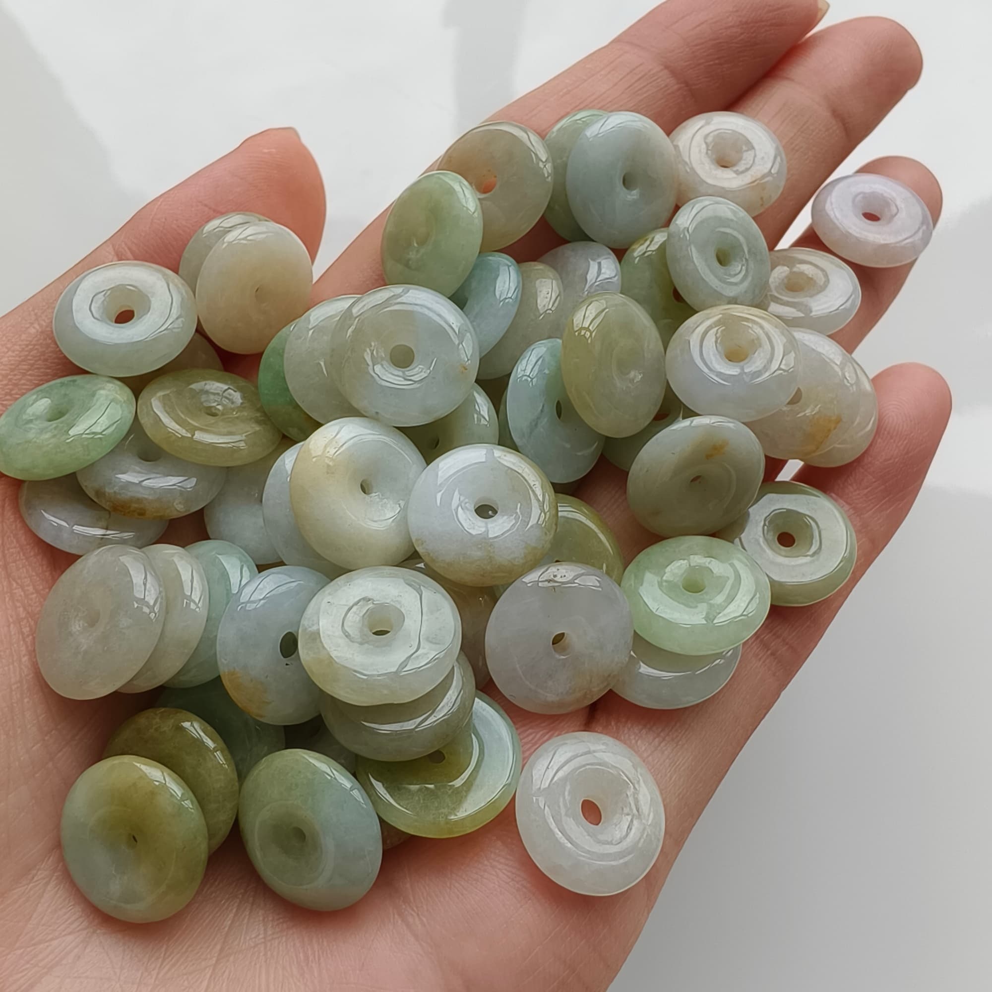 DDP 10pcs 12.5-13mm Natural Certificated Icy Multi Color Burmese Jadeite Safety Buckle Beads