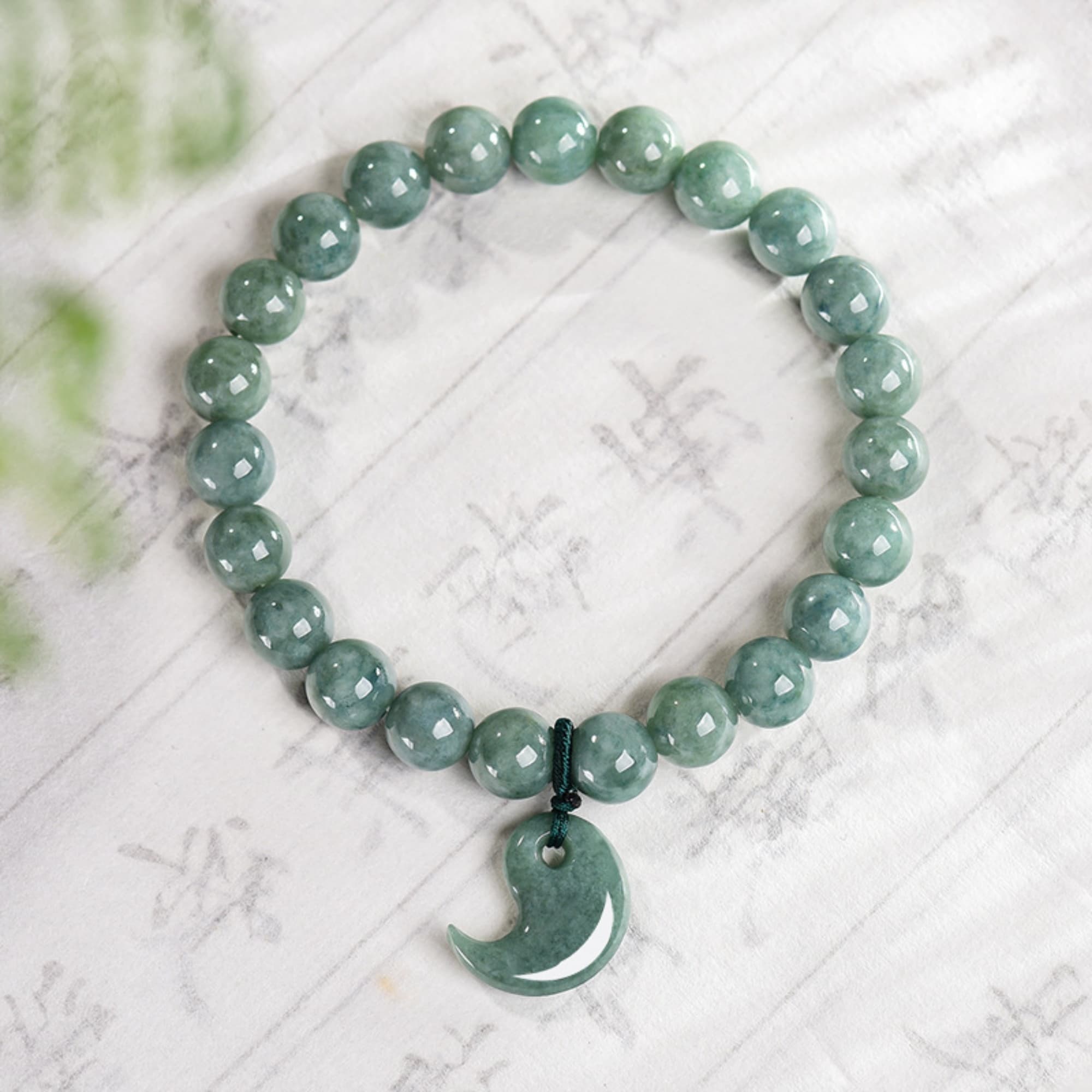 DDP 14-16cm Natural Certificated Type A Bean Green Burmese Jadeite Round Beads Magatama Bracelet