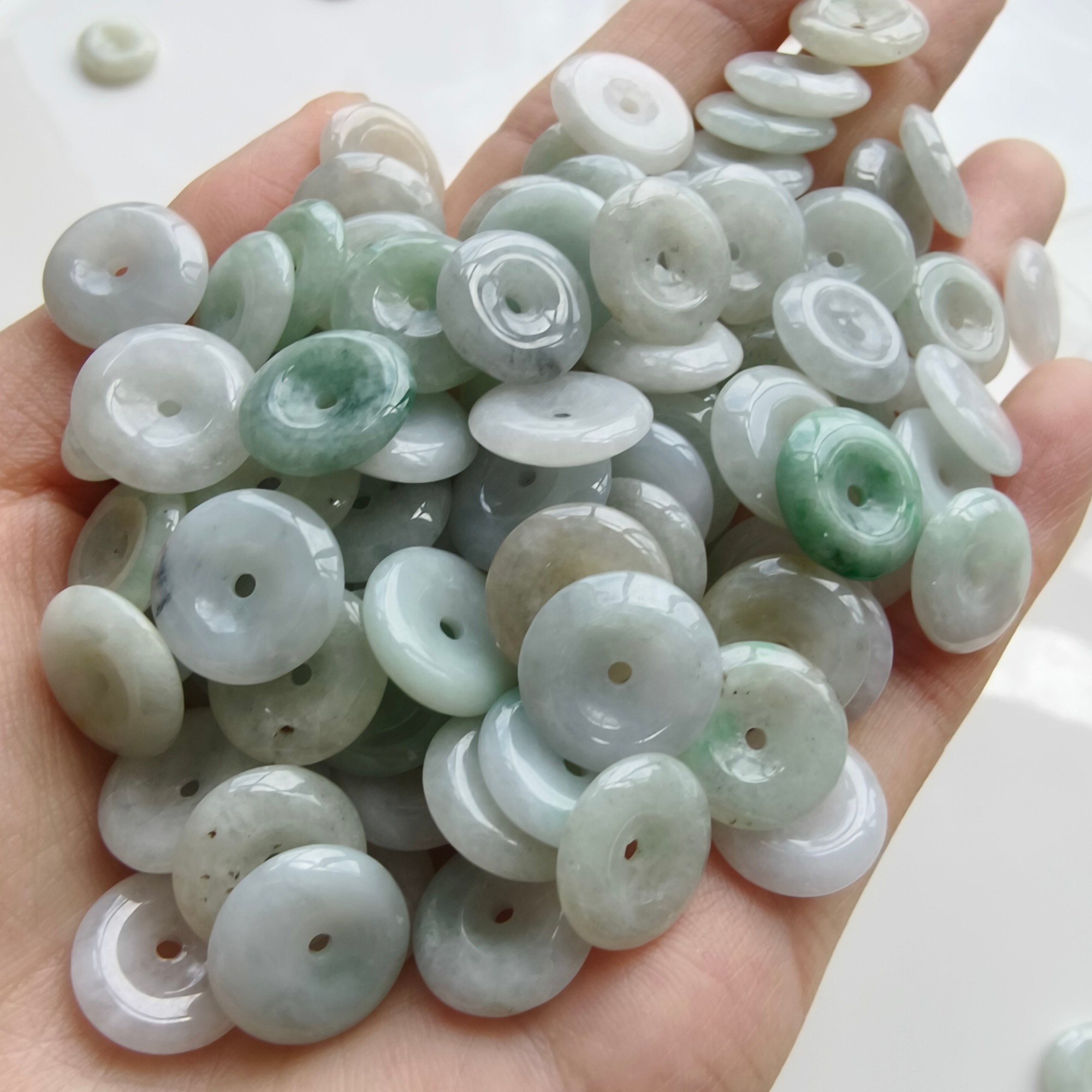 DDP 20pcs 12.5mm Natural Type A Untreated Icy Green White Burmese Jadeite Safety Buckle Beads