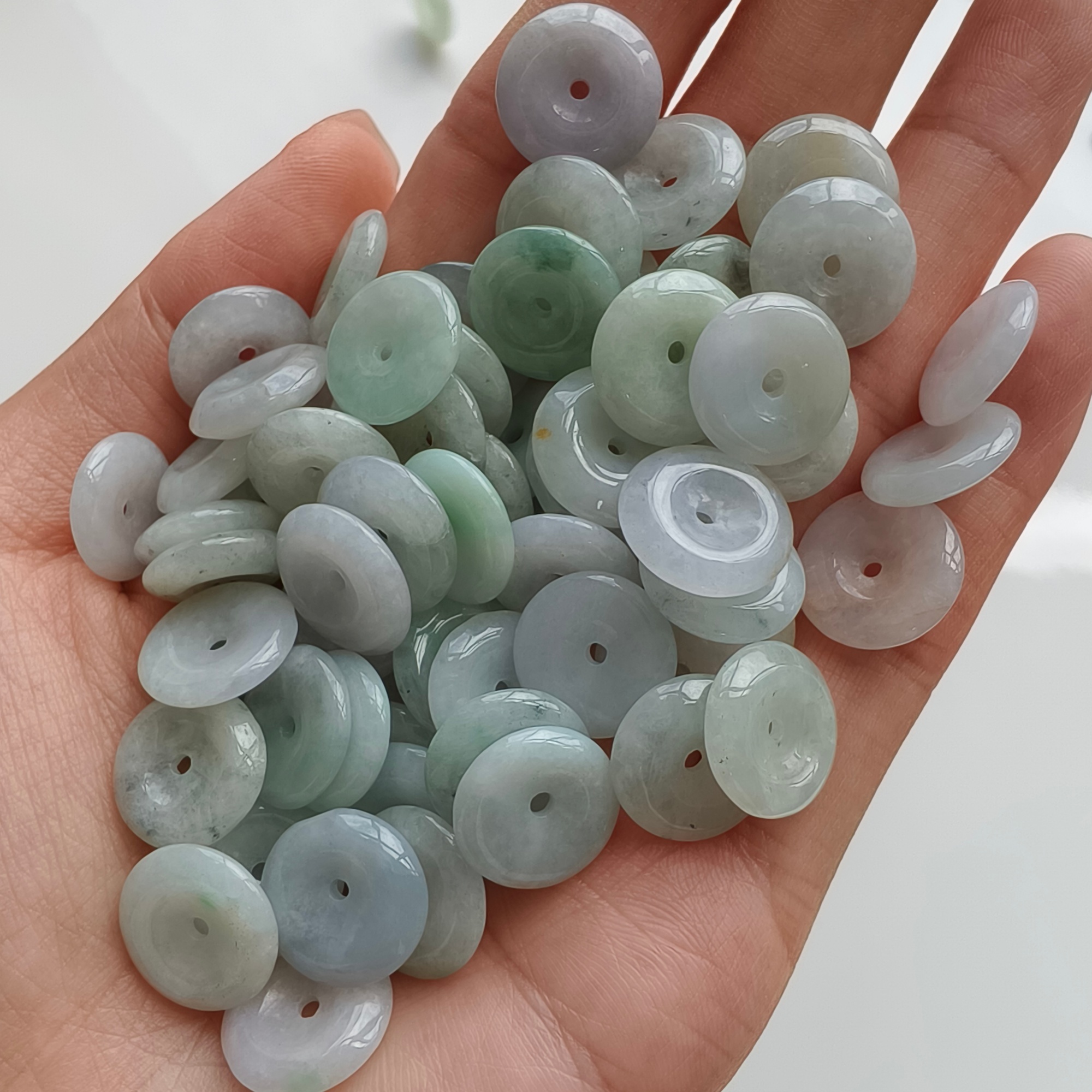 DDP 20pcs 12.5mm Natural Type A Untreated Icy Green White Burmese Jadeite Safety Buckle Beads