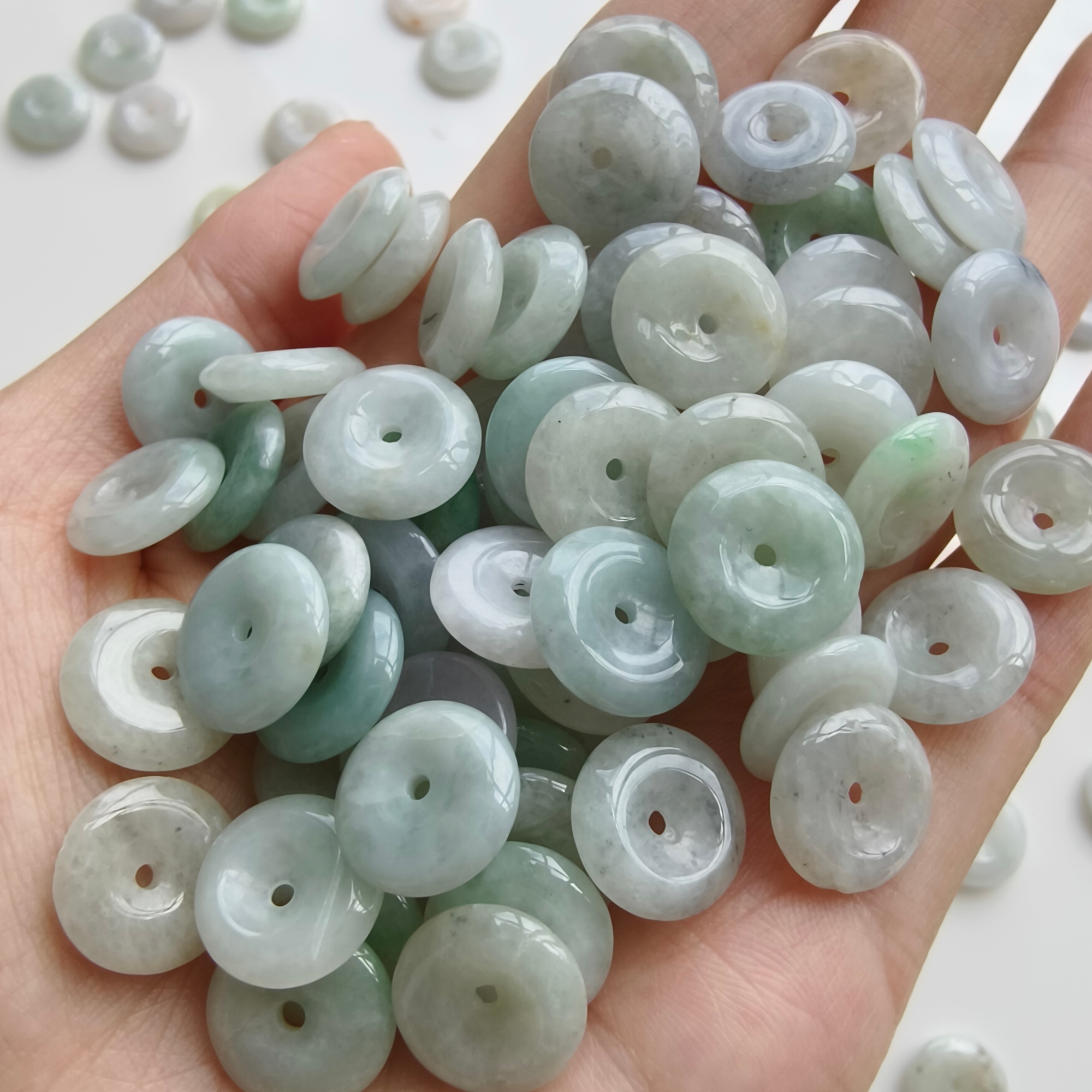 DDP 20pcs 12.5mm Natural Type A Untreated Icy Green White Burmese Jadeite Safety Buckle Beads