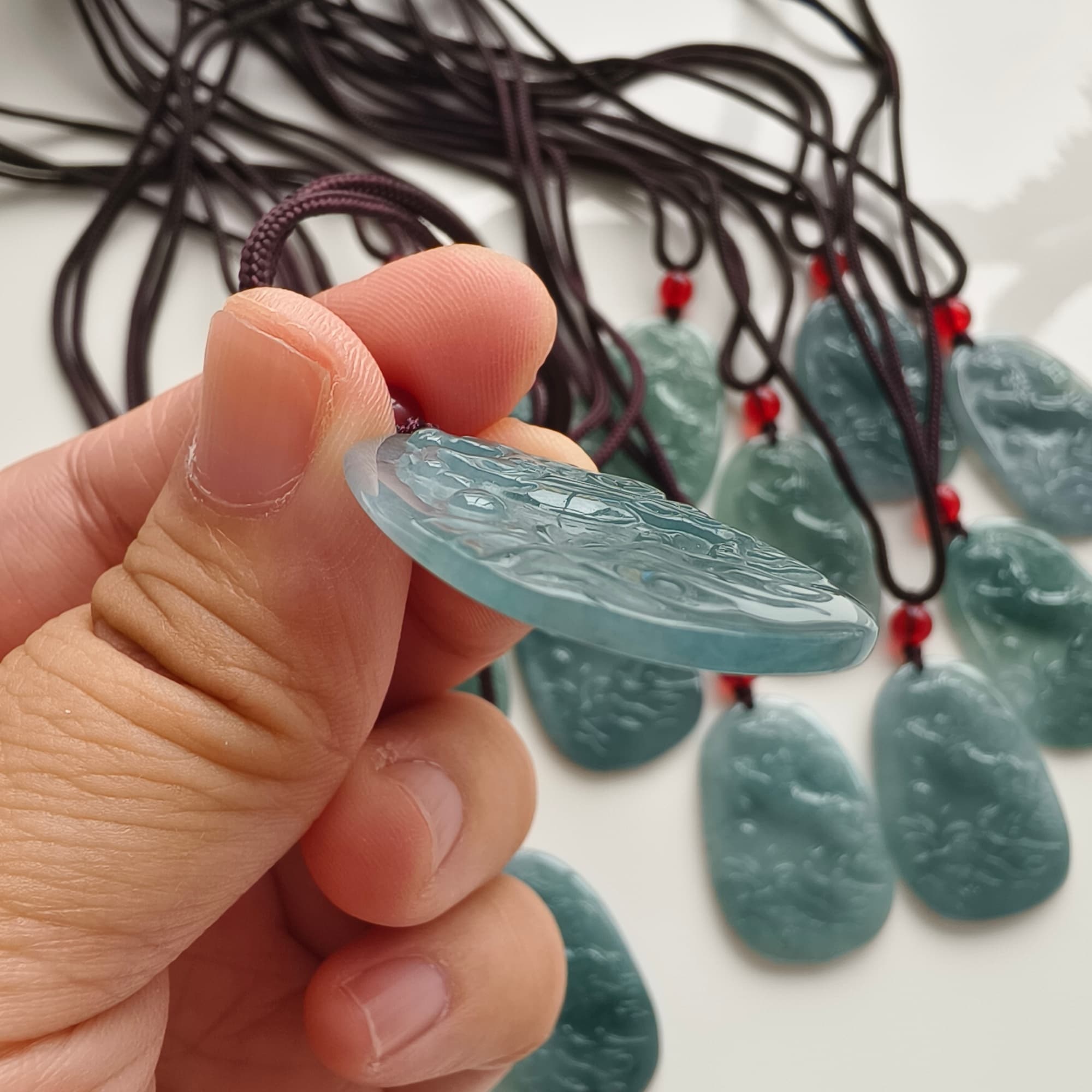 DDP 36.5mm Natural Certificated Type A Icy Blue Guatemalan Jadeite Oval Horse Pendant