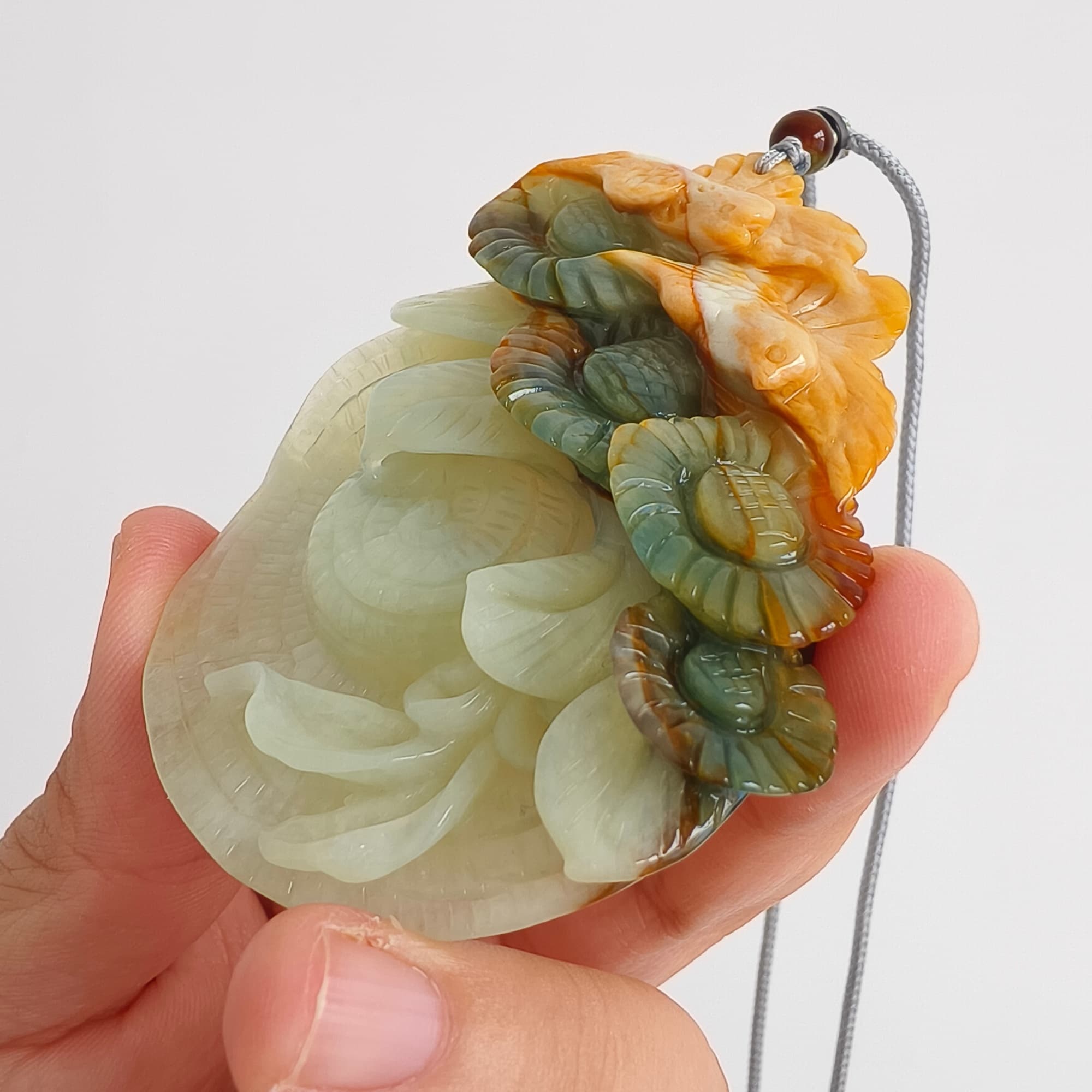 DDP 79mm Unique Certificated Untreated Natural Green Yellow Serpentine Jade Filigree Bird And Flowers Pendant