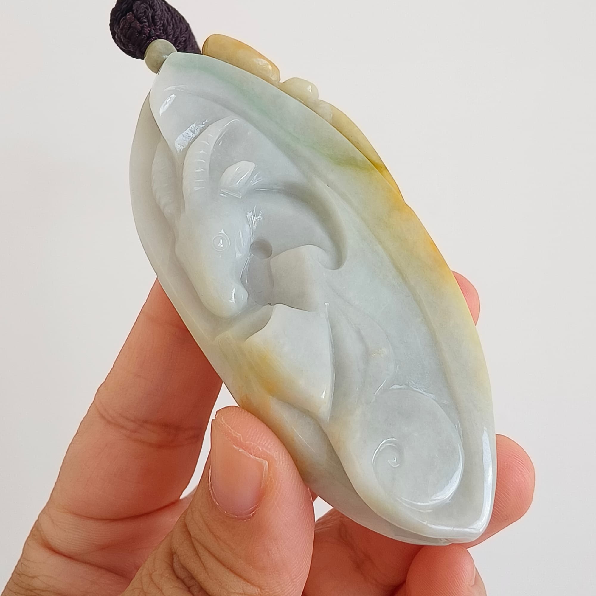 DDP 88mm Natural Certificated Yellow White Burmese Jadeite Irregular Pendant With Sheep Carved