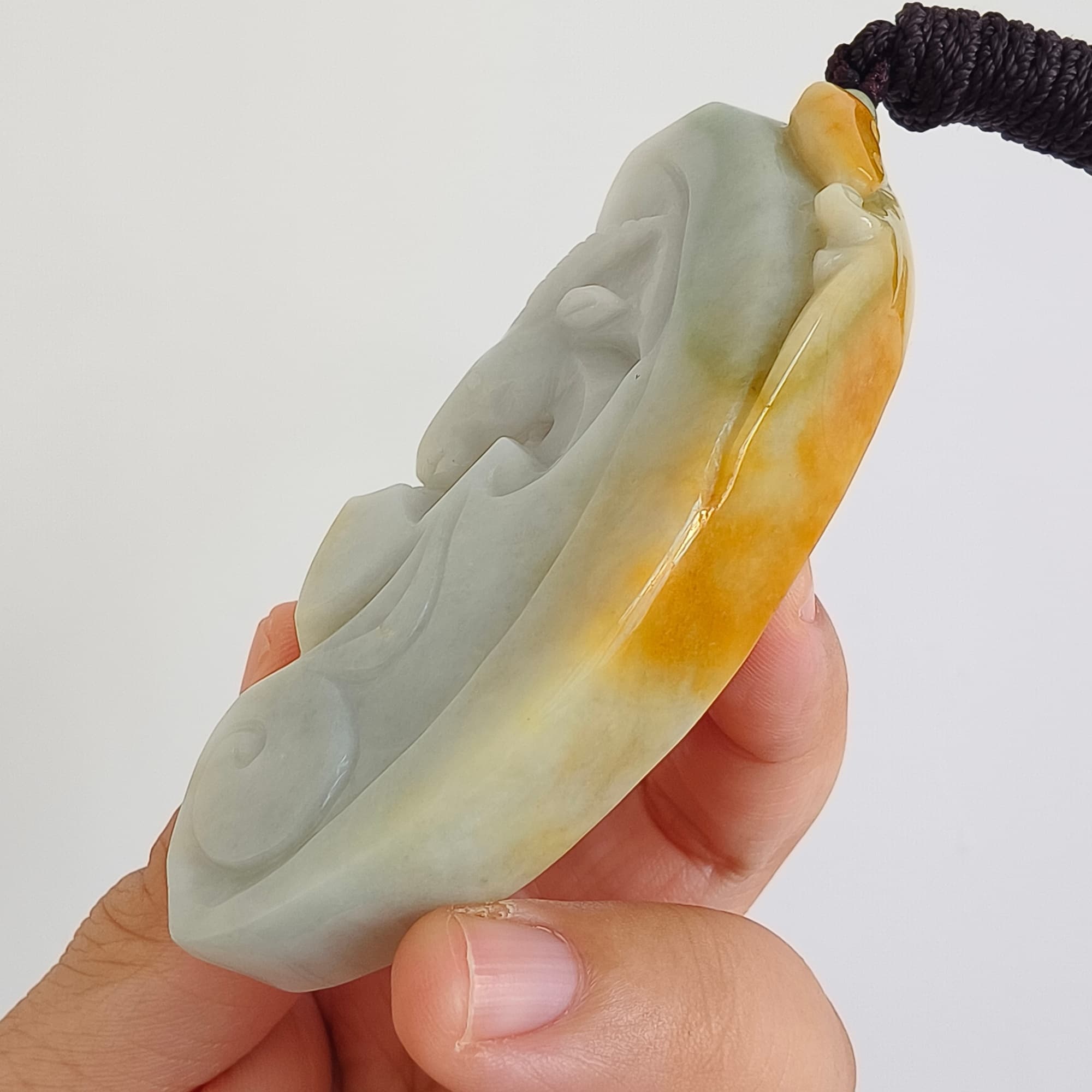 DDP 88mm Natural Certificated Yellow White Burmese Jadeite Irregular Pendant With Sheep Carved