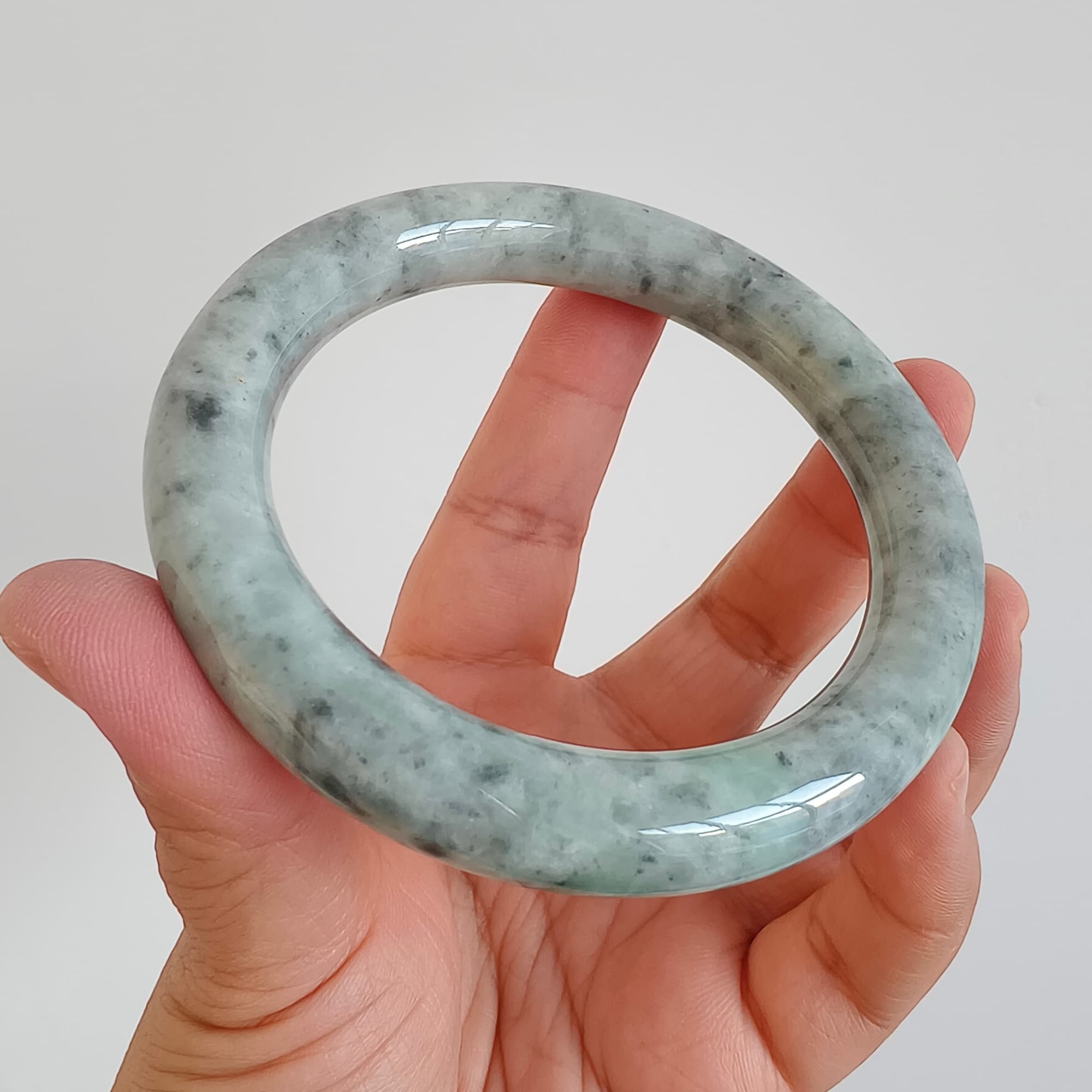 DDP 61.5mm Natural Type A Certificated Black Chicken Species Burmese Jadeite Round Band Bangle